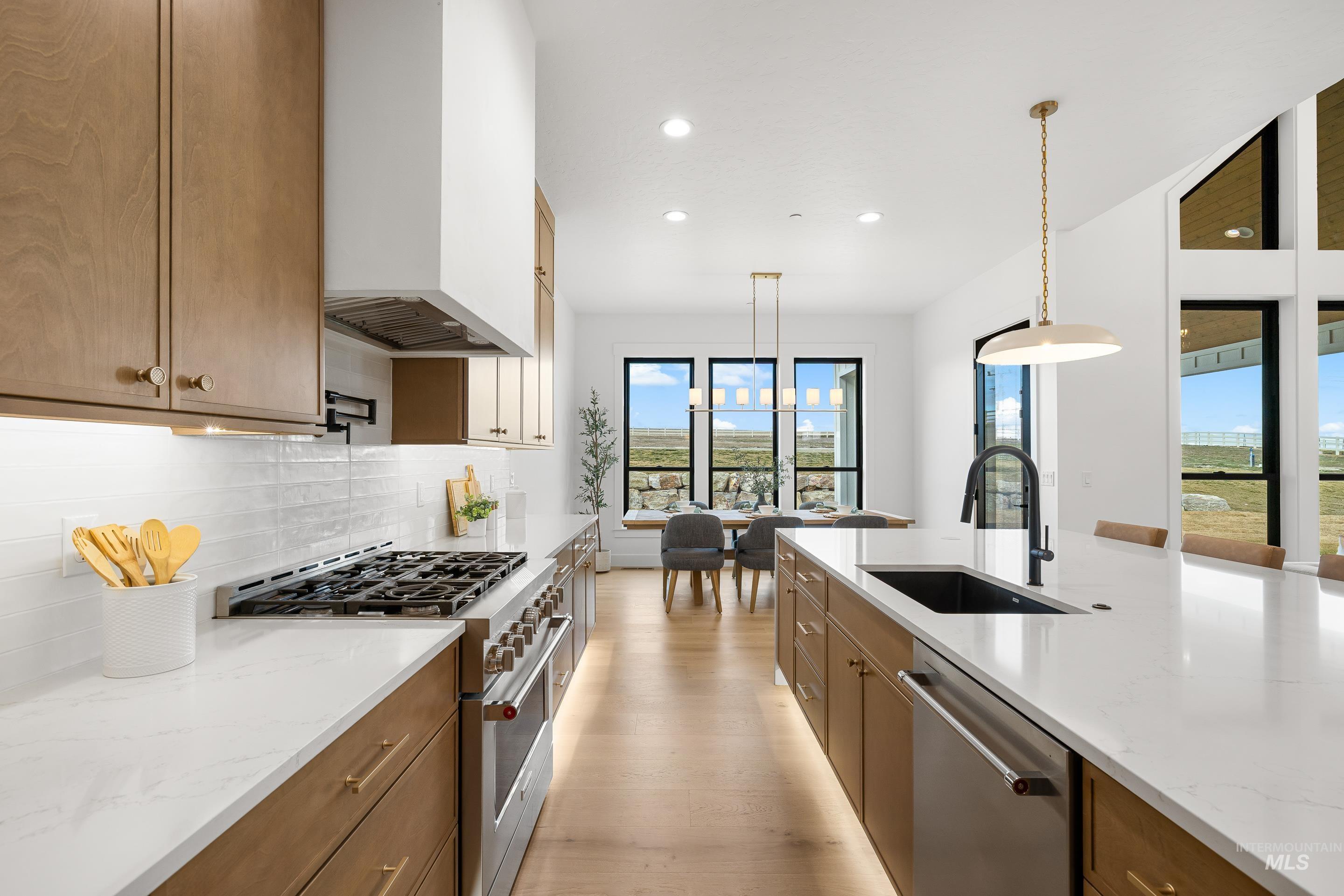 12092 Swainsons Lane, Nampa, Idaho 83686-5793, 5 Bedrooms, 3 Bathrooms, Residential For Sale, Price $1,550,000, 98979381