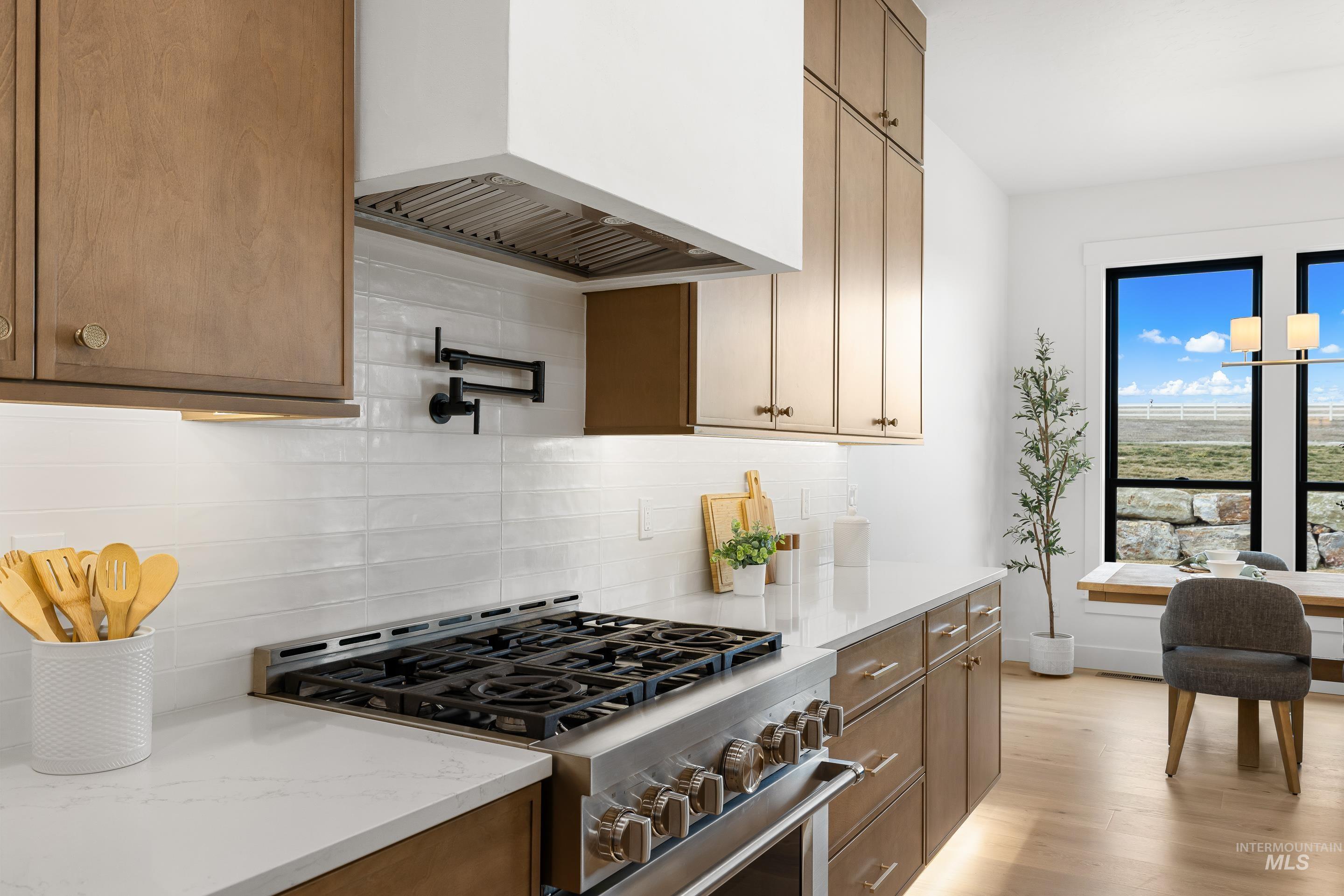 12092 Swainsons Lane, Nampa, Idaho 83686-5793, 5 Bedrooms, 3 Bathrooms, Residential For Sale, Price $1,550,000, 98979381