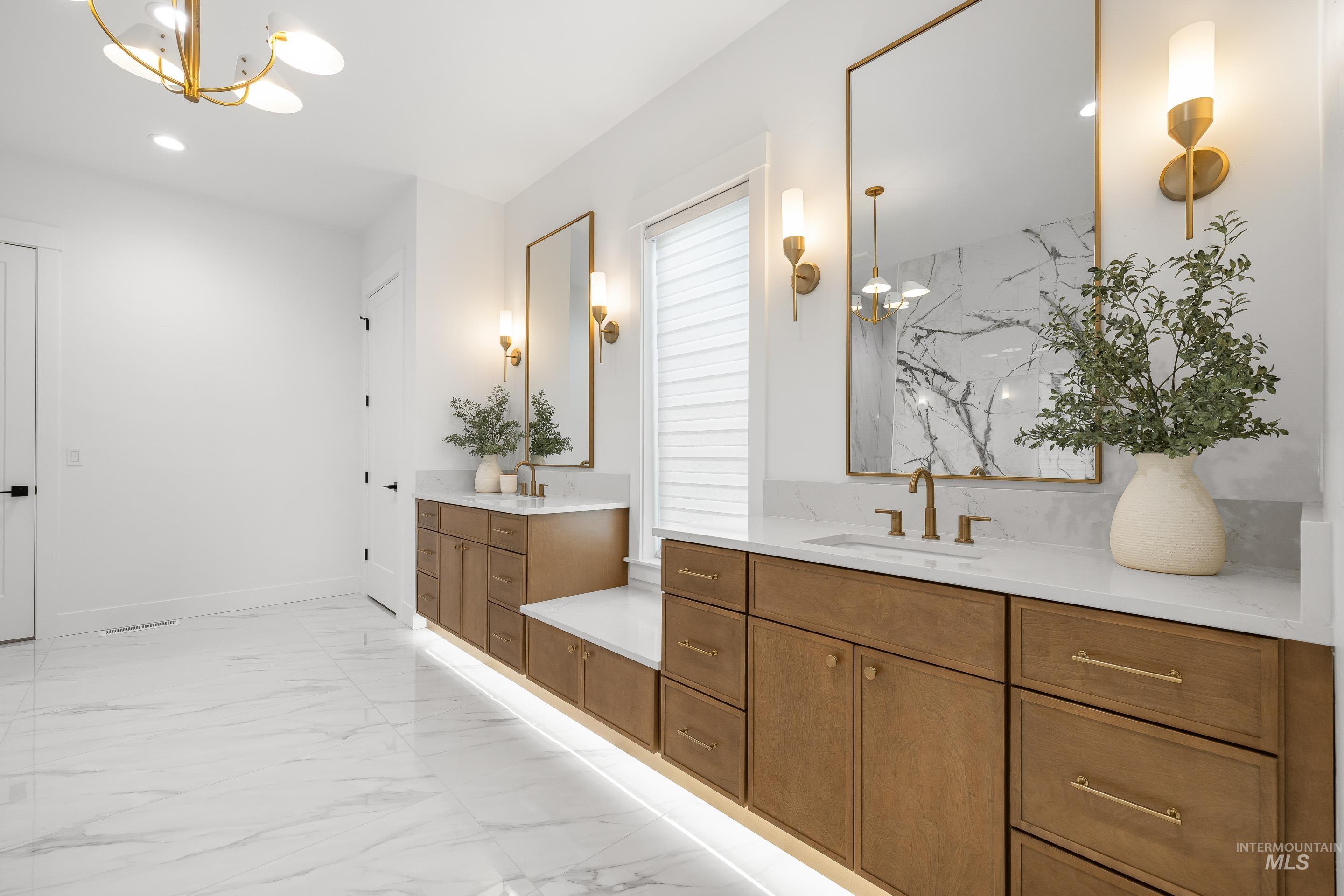 12092 Swainsons Lane, Nampa, Idaho 83686-5793, 5 Bedrooms, 3 Bathrooms, Residential For Sale, Price $1,550,000, 98979381