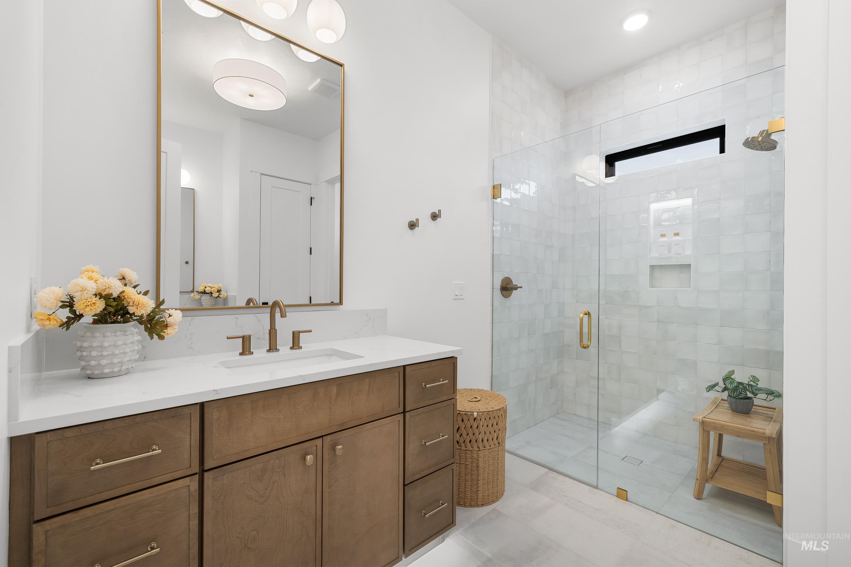 12092 Swainsons Lane, Nampa, Idaho 83686-5793, 5 Bedrooms, 3 Bathrooms, Residential For Sale, Price $1,550,000, 98979381