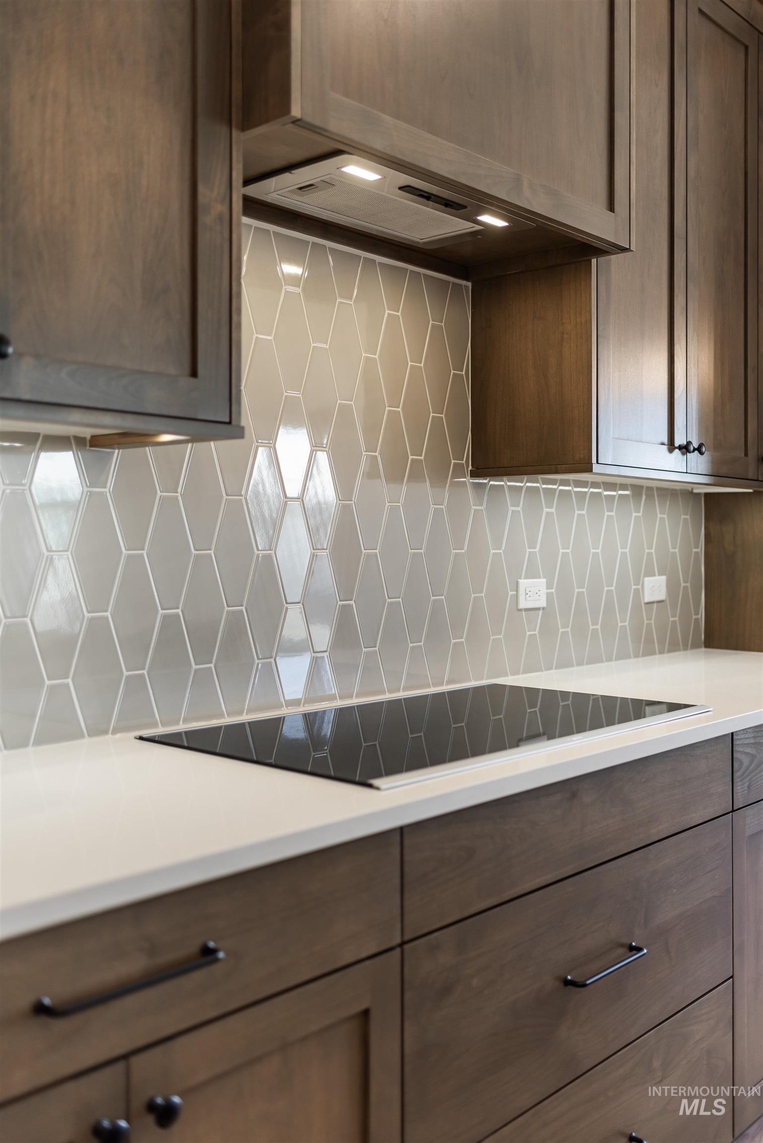 400 S Diesel Way, Boise, Idaho 83716, 3 Bedrooms, 7 Bathrooms, Residential For Sale, Price $649,900,MLS 98979383