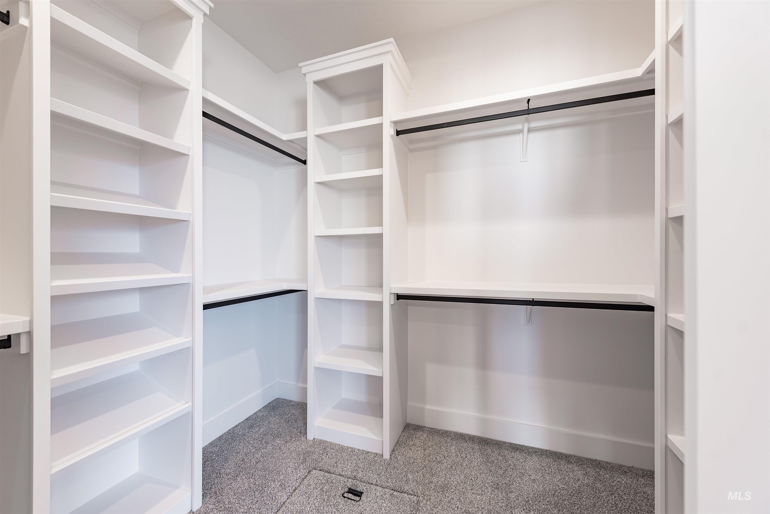 400 S Diesel Way, Boise, Idaho 83716, 3 Bedrooms, 7 Bathrooms, Residential For Sale, Price $649,900,MLS 98979383