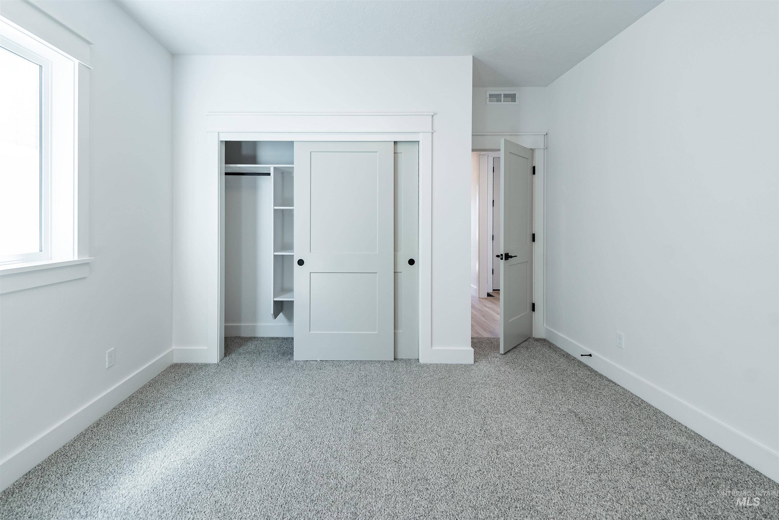 400 S Diesel Way, Boise, Idaho 83716, 3 Bedrooms, 7 Bathrooms, Residential For Sale, Price $649,900,MLS 98979383