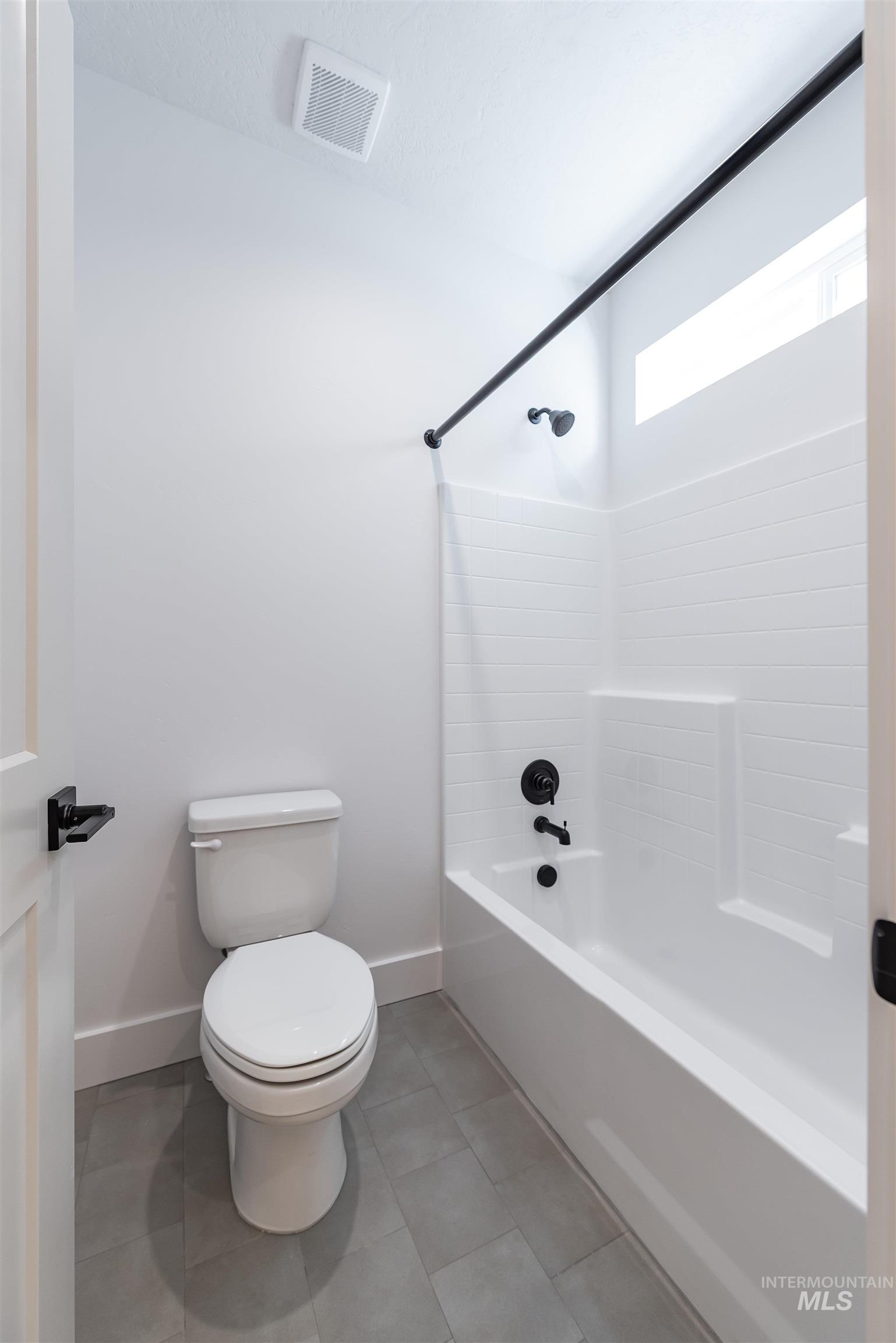 400 S Diesel Way, Boise, Idaho 83716, 3 Bedrooms, 7 Bathrooms, Residential For Sale, Price $649,900,MLS 98979383