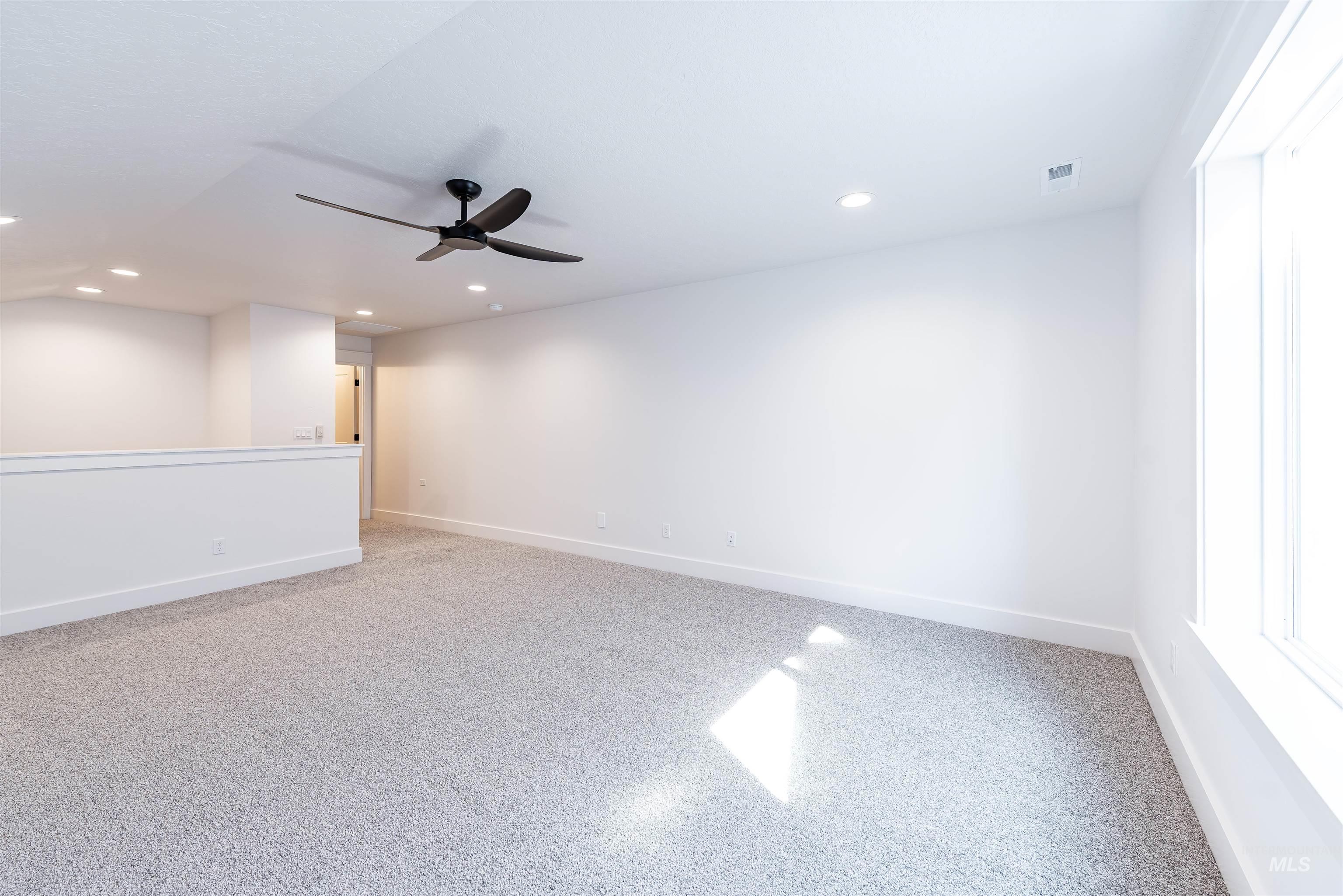 400 S Diesel Way, Boise, Idaho 83716, 3 Bedrooms, 7 Bathrooms, Residential For Sale, Price $649,900,MLS 98979383