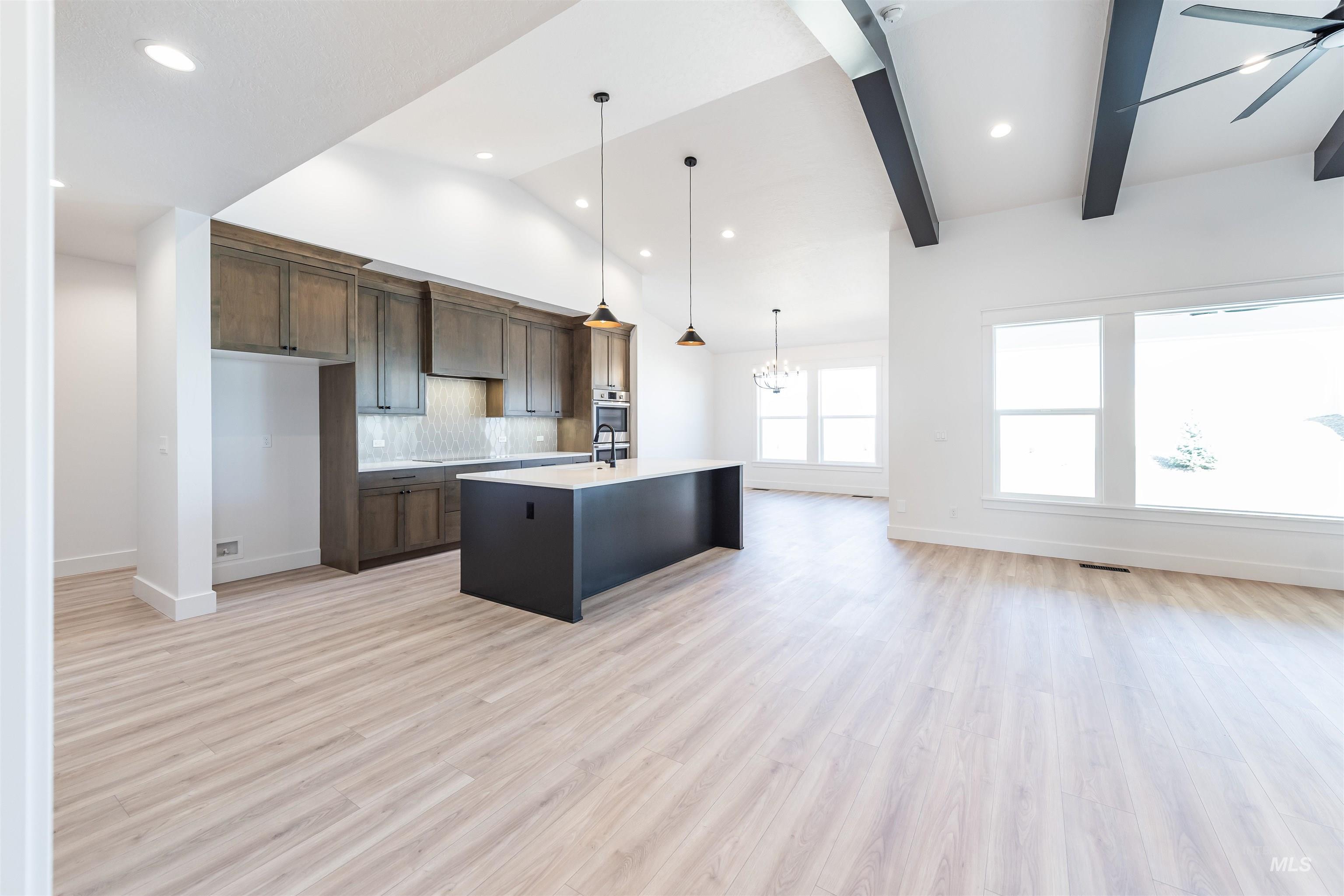 400 S Diesel Way, Boise, Idaho 83716, 3 Bedrooms, 7 Bathrooms, Residential For Sale, Price $649,900,MLS 98979383