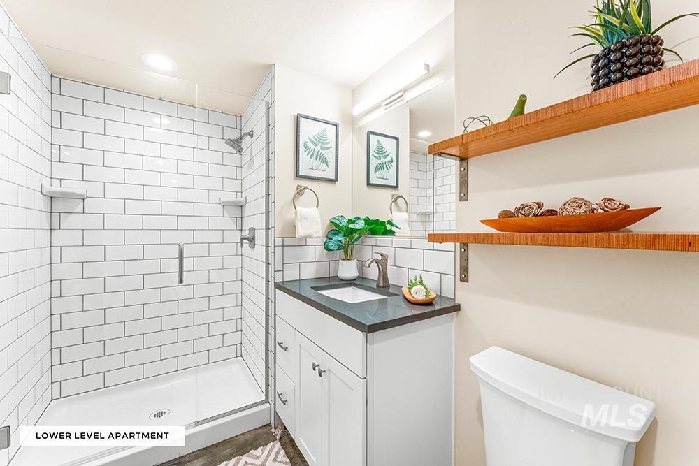 1204 W Highland View Dr, Boise, Idaho 83702, 3 Bedrooms, 2 Bathrooms, Residential For Sale, Price $767,500,MLS 98979385