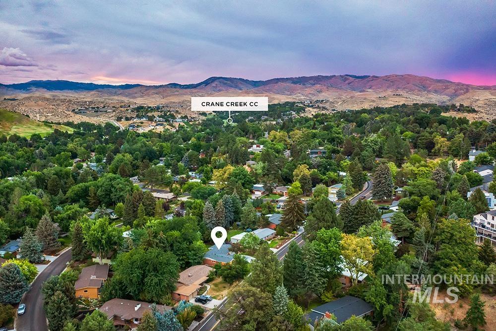 1204 W Highland View Dr, Boise, Idaho 83702, 3 Bedrooms, 2 Bathrooms, Residential For Sale, Price $767,500,MLS 98979385