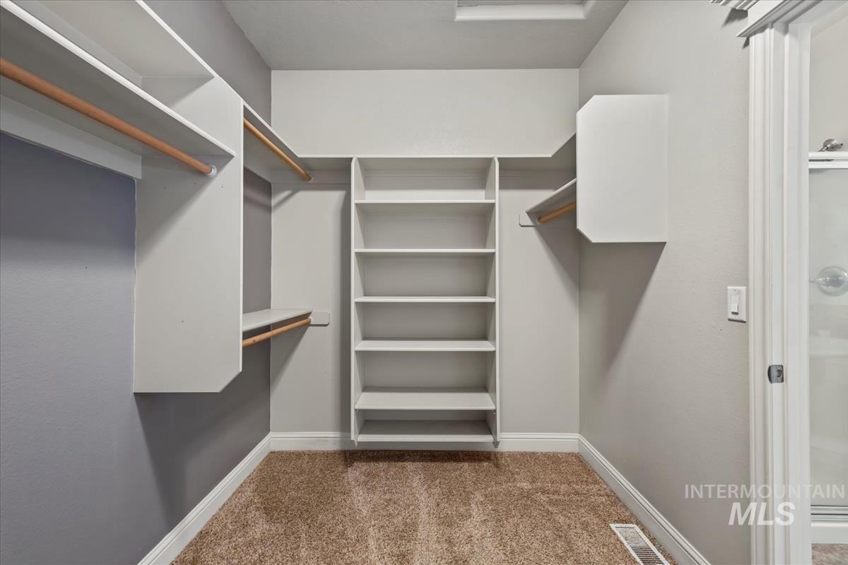 4240 N Buckstone Pl, Meridian, Idaho 83646, 3 Bedrooms, 2.5 Bathrooms, Residential For Sale, Price $659,900,MLS 98979386