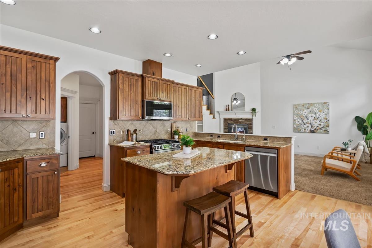 4240 N Buckstone Pl, Meridian, Idaho 83646, 3 Bedrooms, 2.5 Bathrooms, Residential For Sale, Price $659,900,MLS 98979386