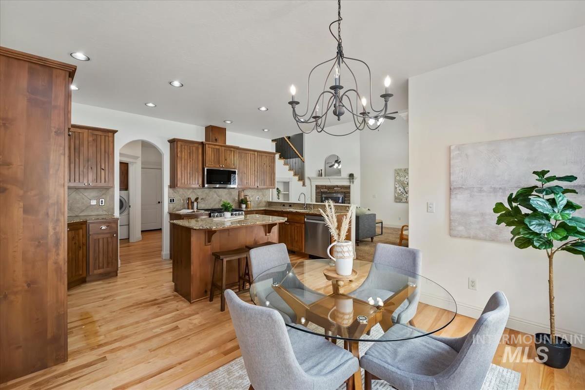 4240 N Buckstone Pl, Meridian, Idaho 83646, 3 Bedrooms, 2.5 Bathrooms, Residential For Sale, Price $659,900,MLS 98979386