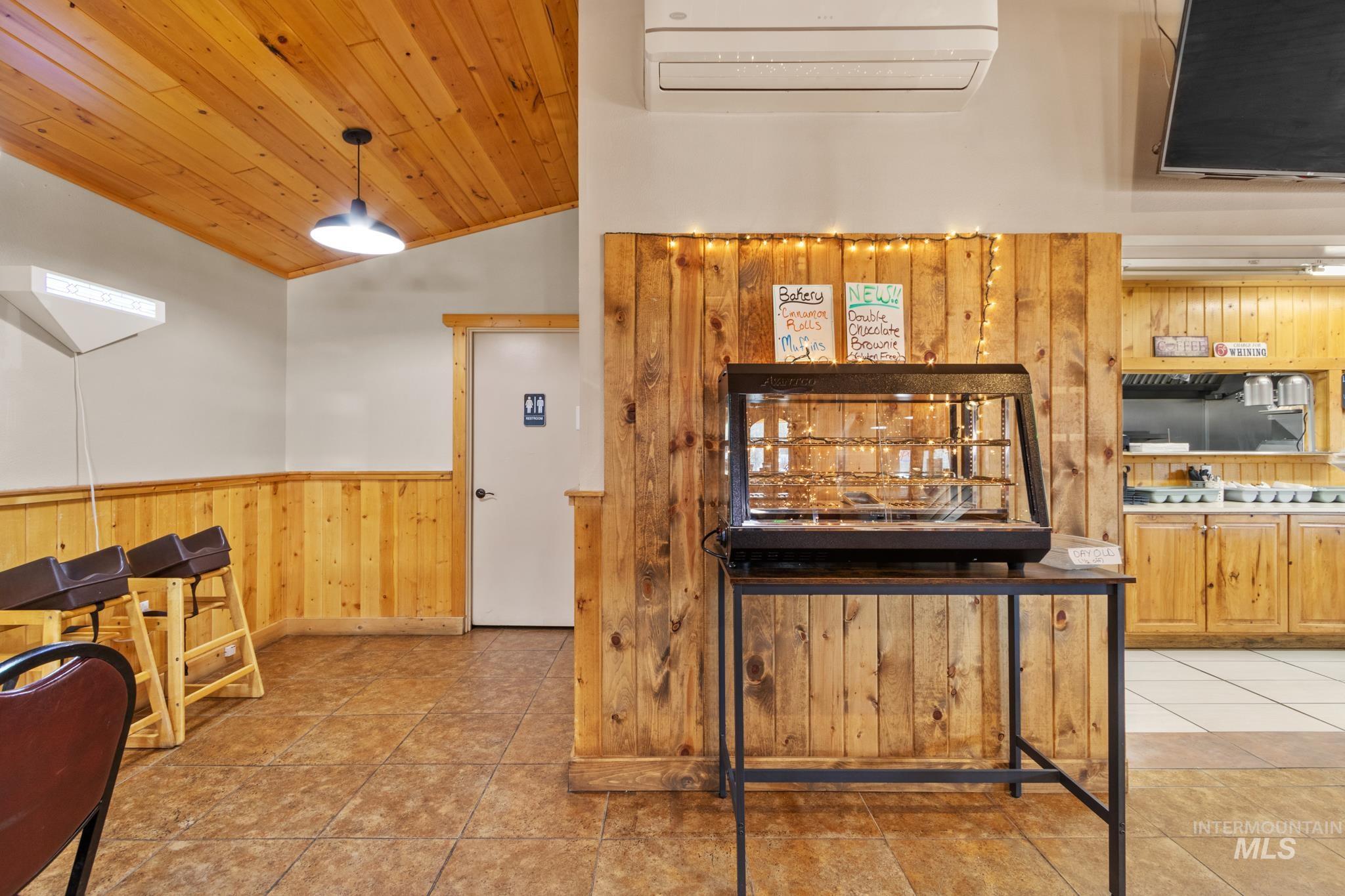 200 Main Street, Idaho City, Idaho 83631, Business/Commercial For Sale, Price $1,300,000,MLS 98979387