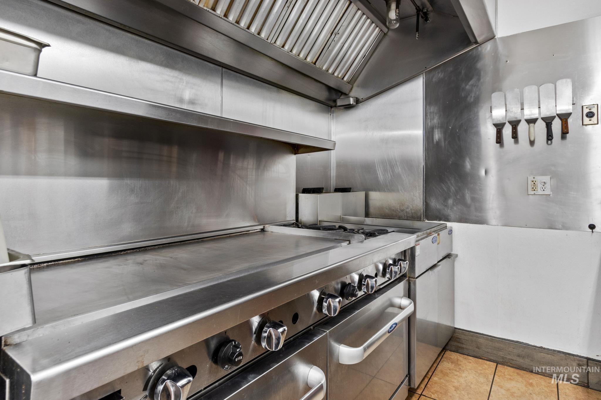 200 Main Street, Idaho City, Idaho 83631, Business/Commercial For Sale, Price $1,300,000,MLS 98979387