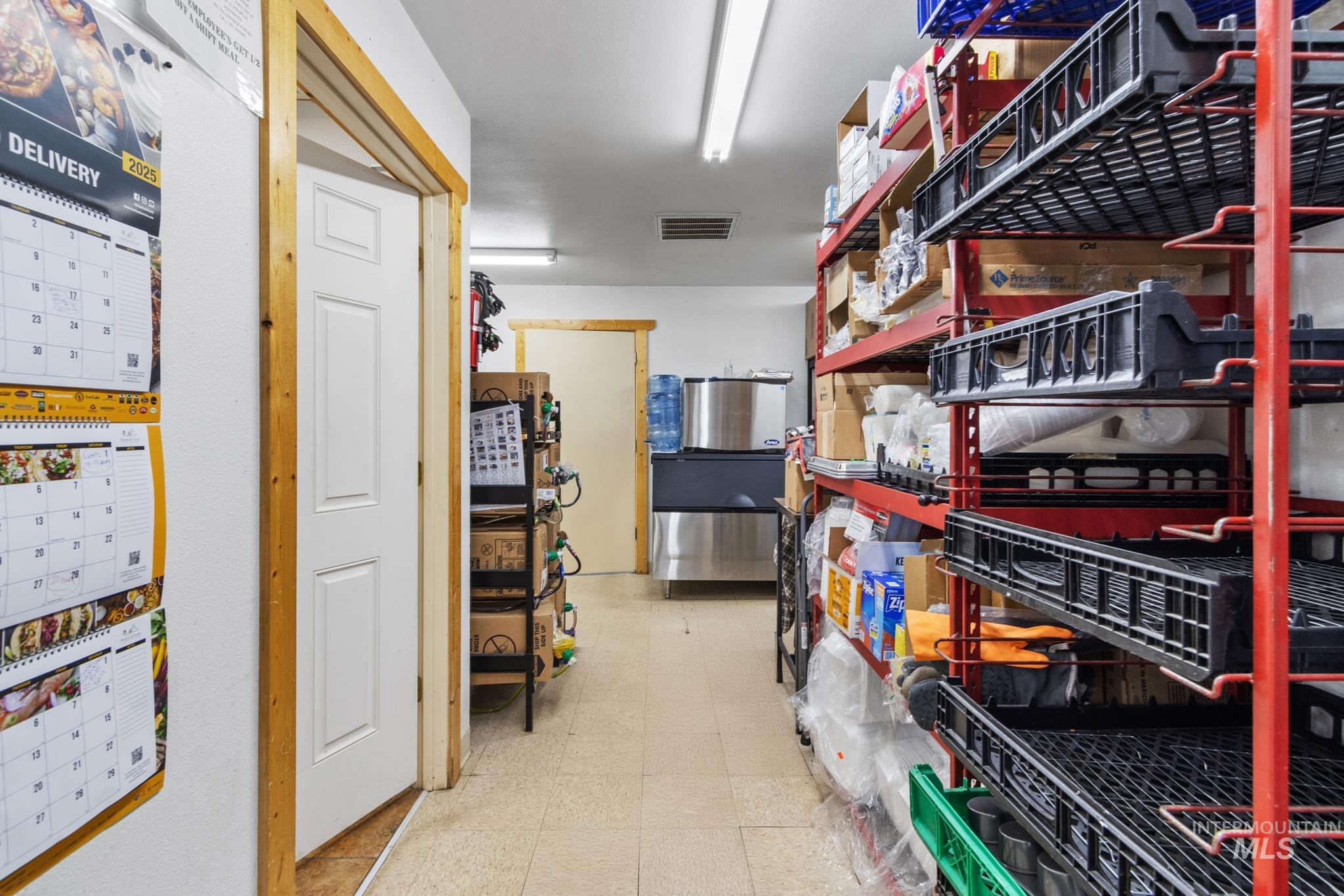 200 Main Street, Idaho City, Idaho 83631, Business/Commercial For Sale, Price $1,300,000,MLS 98979387