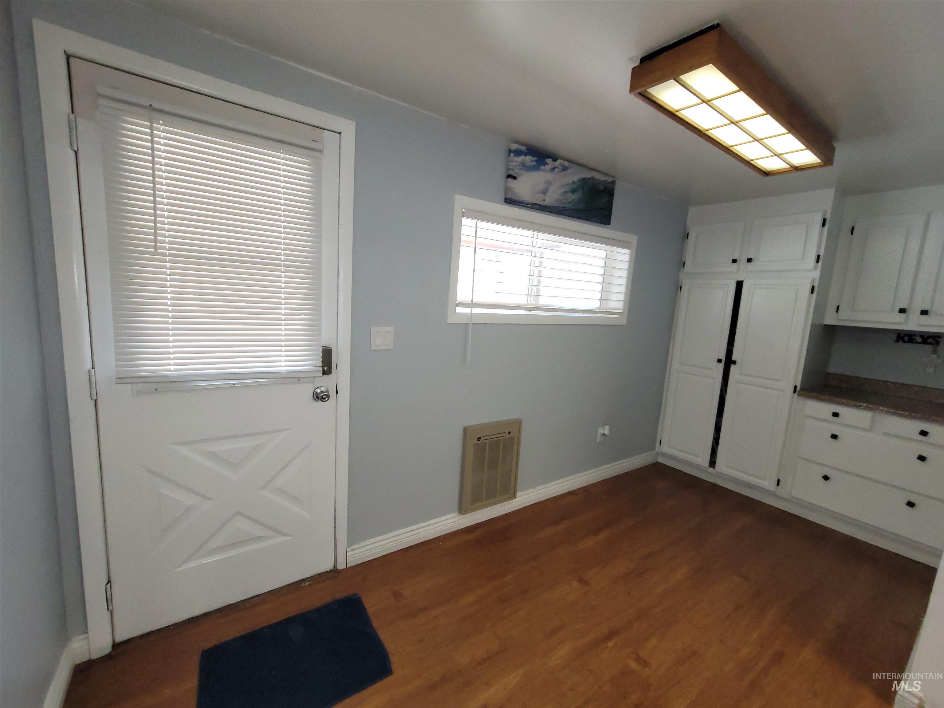 3015 Clemans Rd., Clarkston, Washington 99403, 3 Bedrooms, 1 Bathroom, Residential For Sale, Price $389,900,MLS 98979394