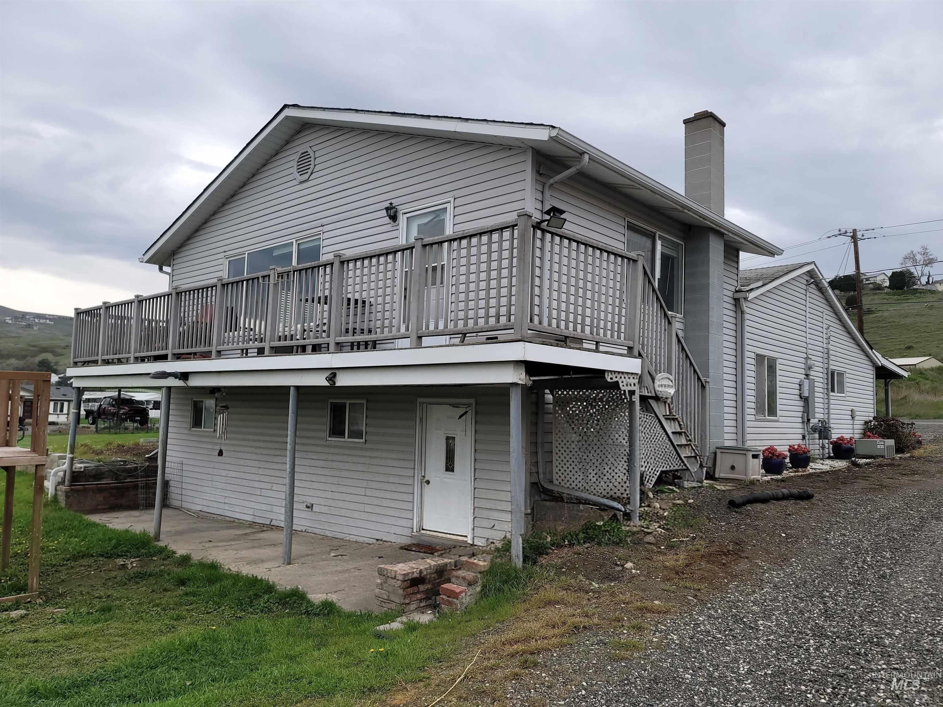 3015 Clemans Rd., Clarkston, Washington 99403, 3 Bedrooms, 1 Bathroom, Residential For Sale, Price $389,900,MLS 98979394