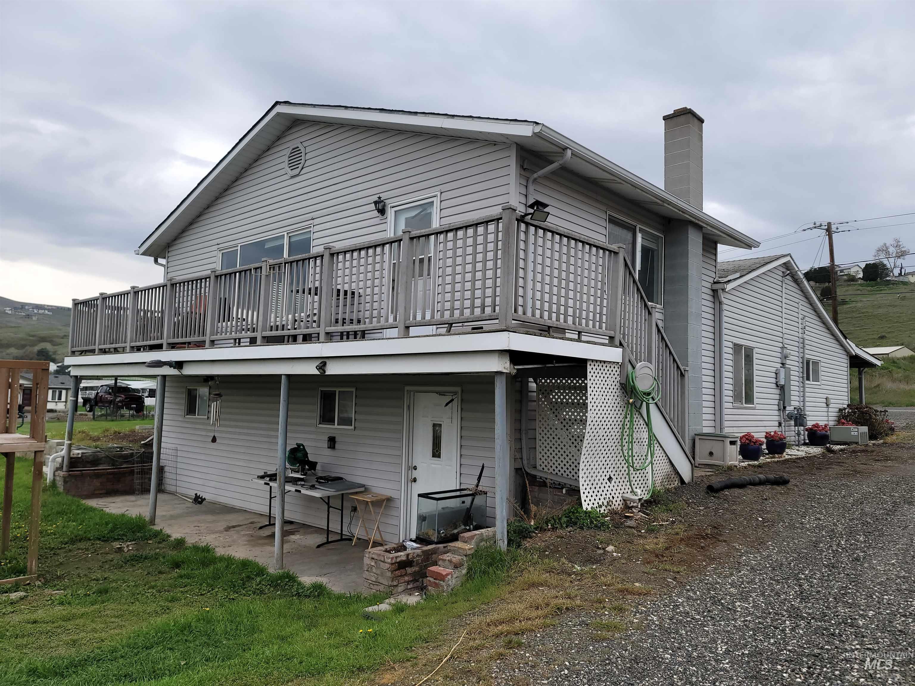 3015 Clemans Rd., Clarkston, Washington 99403, 3 Bedrooms, 1 Bathroom, Residential For Sale, Price $399,900,MLS 98979394