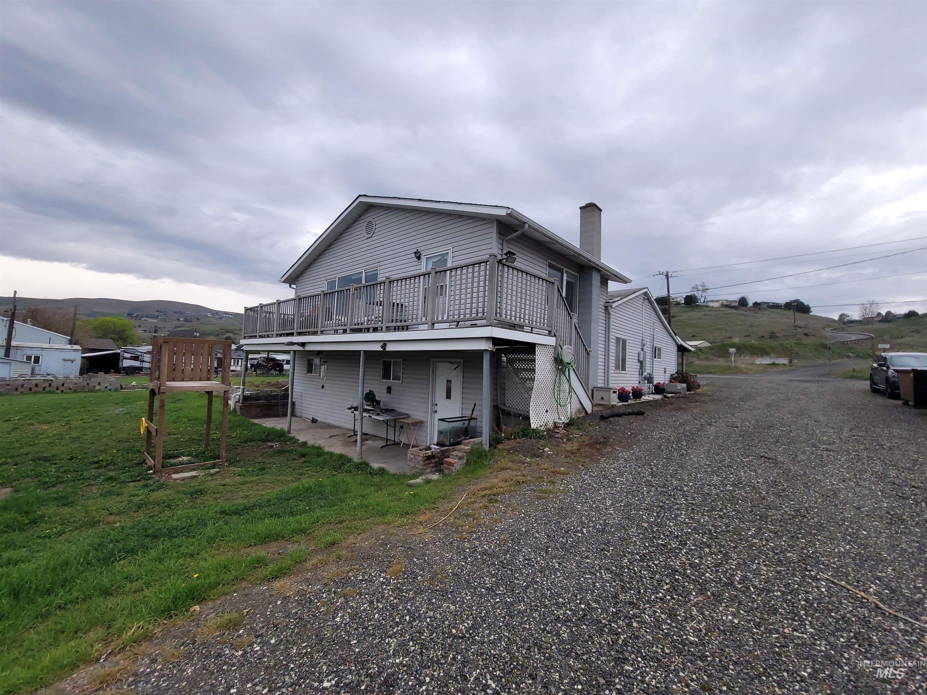 3015 Clemans Rd., Clarkston, Washington 99403, 3 Bedrooms, 1 Bathroom, Residential For Sale, Price $399,900,MLS 98979394