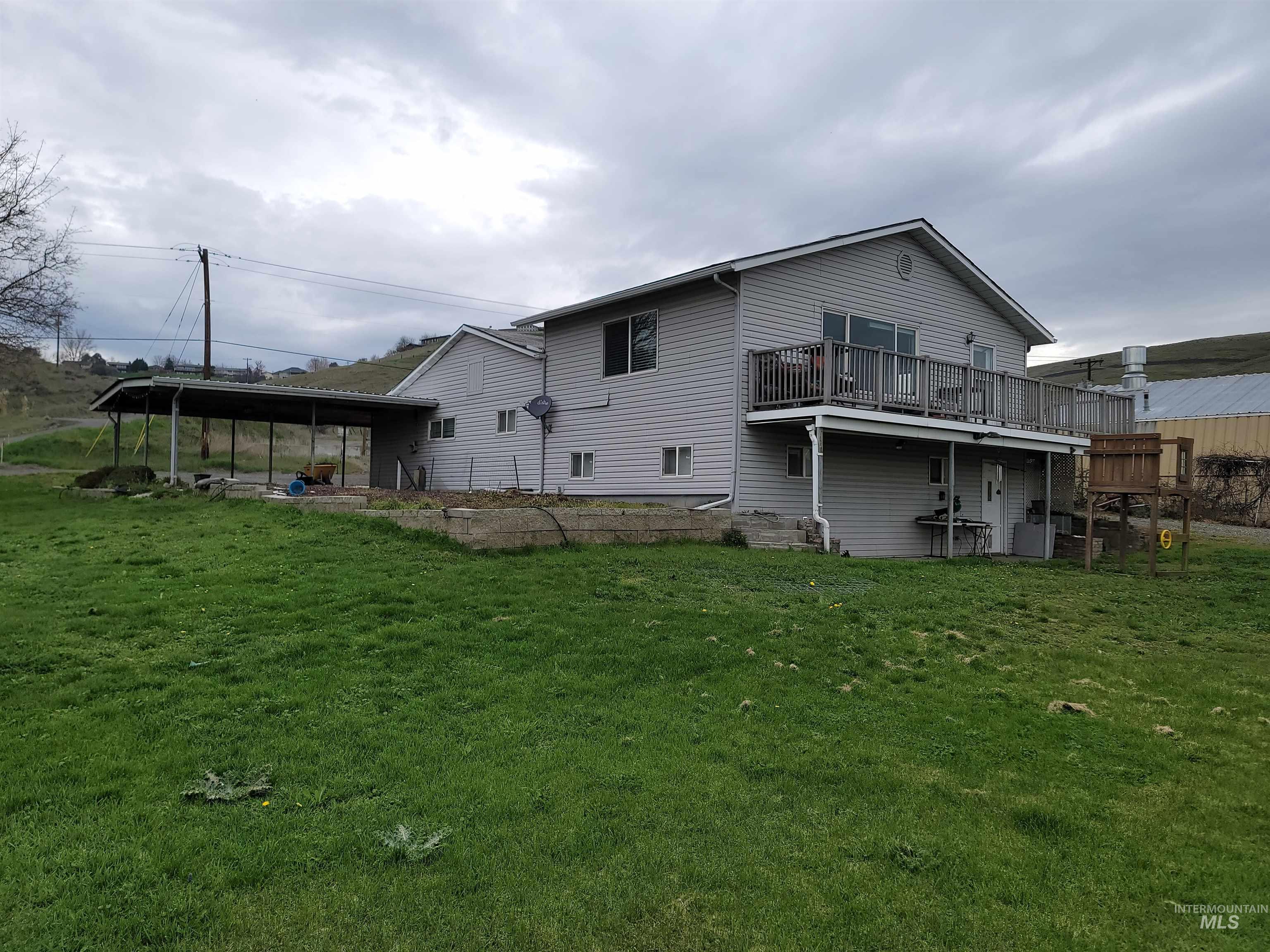 3015 Clemans Rd., Clarkston, Washington 99403, 3 Bedrooms, 1 Bathroom, Residential For Sale, Price $389,900, 98979394