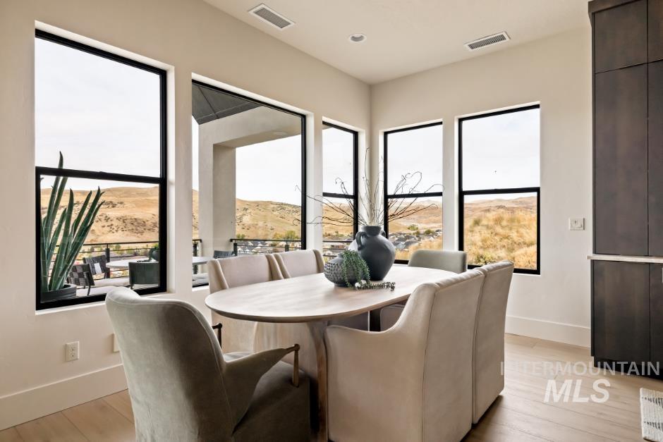 20141 N Swire Green Way, Boise, Idaho 83714, 4 Bedrooms, 3.5 Bathrooms, Residential For Sale, Price $1,599,900, 98979398