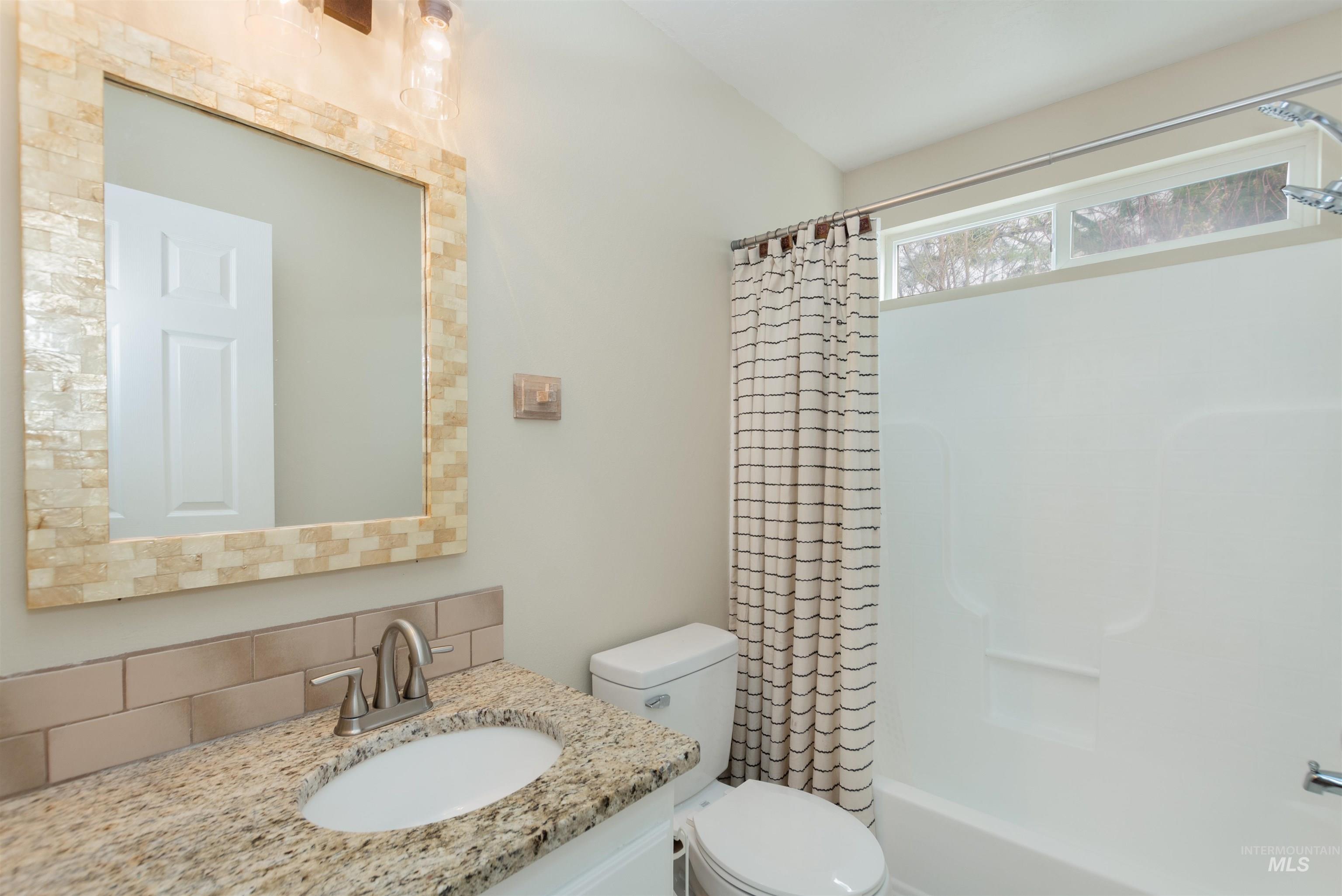 492 Procyon Place, Star, Idaho 83669, 3 Bedrooms, 2 Bathrooms, Residential For Sale, Price $389,000,MLS 98979399