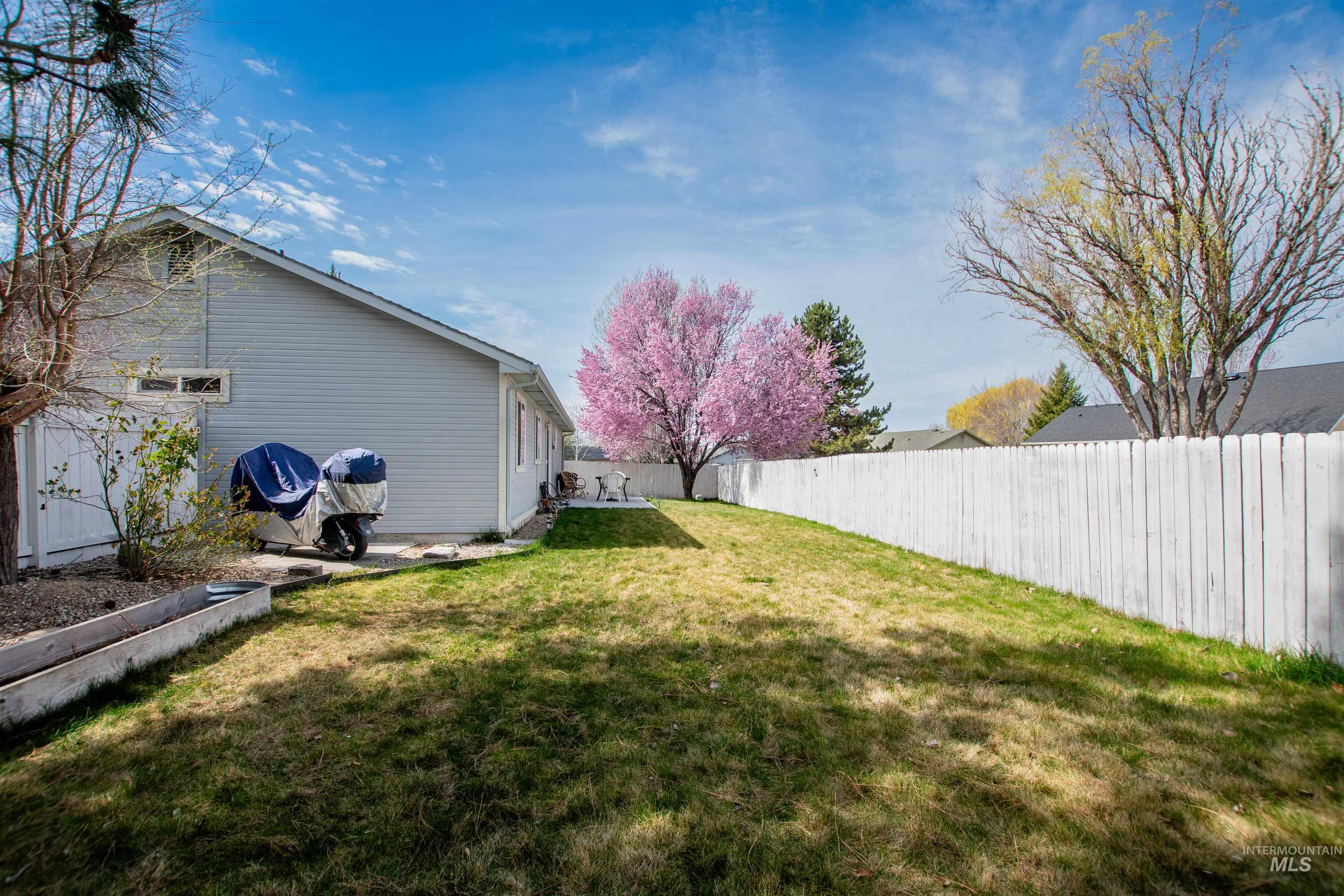 492 Procyon Place, Star, Idaho 83669, 3 Bedrooms, 2 Bathrooms, Residential For Sale, Price $389,000,MLS 98979399