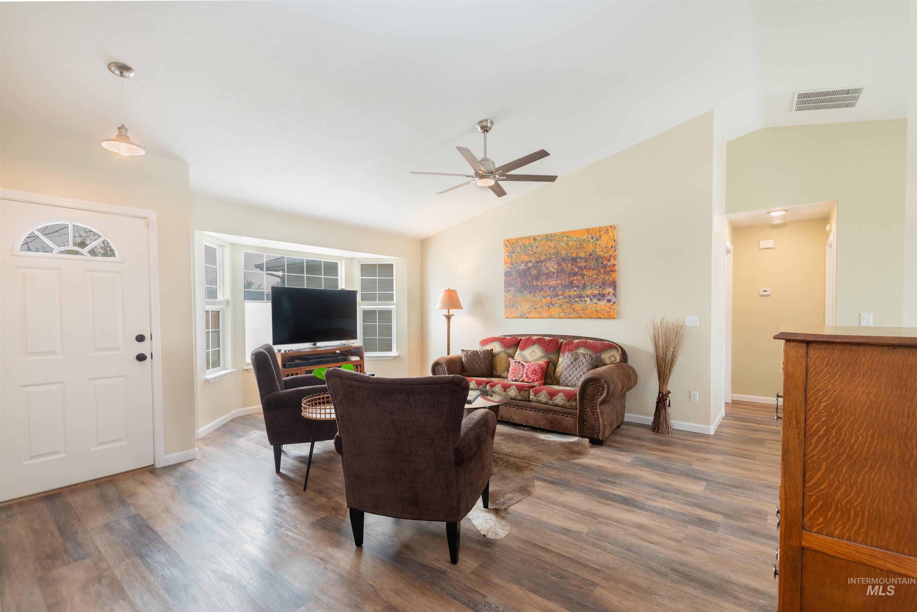 492 Procyon Place, Star, Idaho 83669, 3 Bedrooms, 2 Bathrooms, Residential For Sale, Price $389,000,MLS 98979399