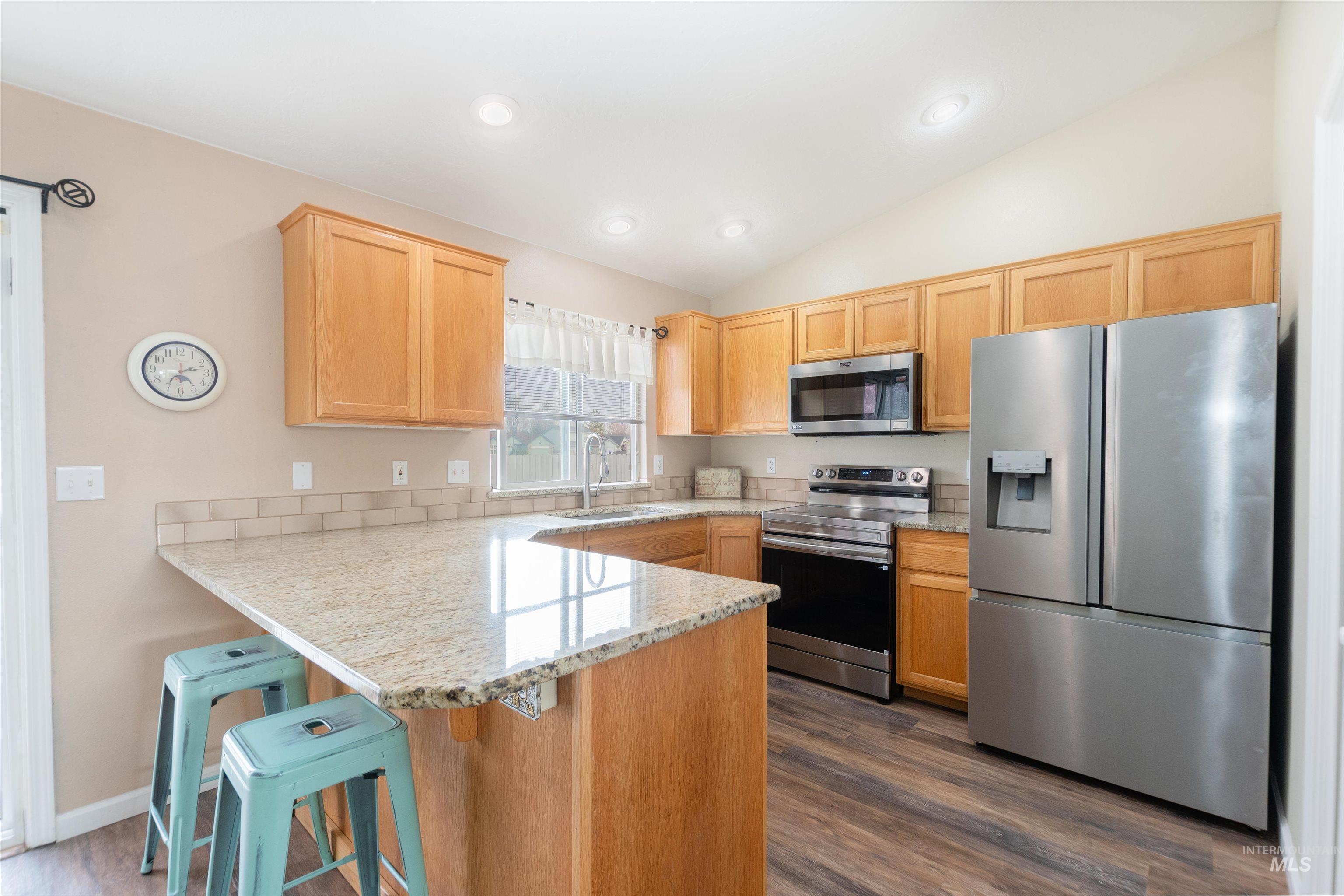 492 Procyon Place, Star, Idaho 83669, 3 Bedrooms, 2 Bathrooms, Residential For Sale, Price $389,000,MLS 98979399