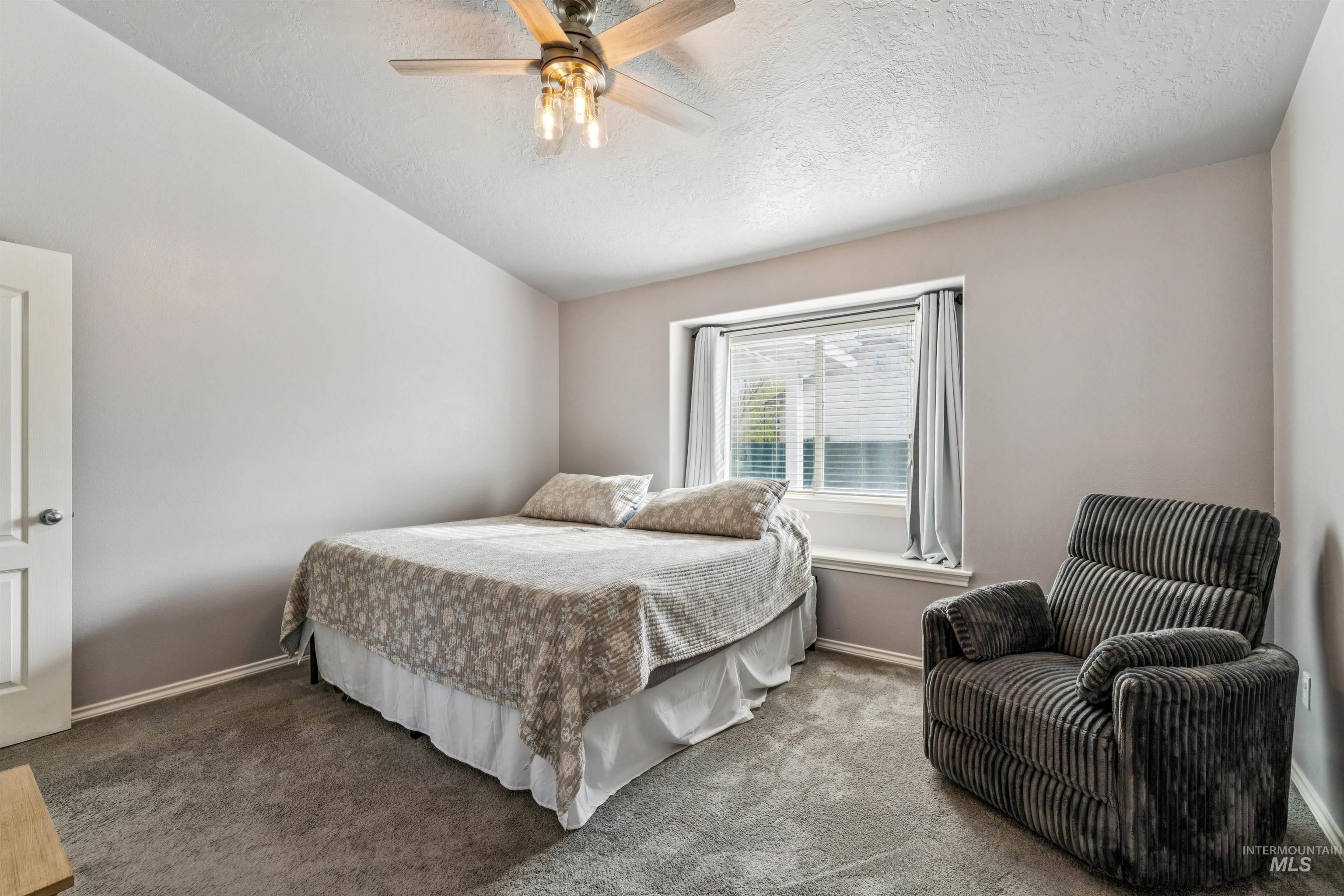 3400 S Wood River Ave., Nampa, Idaho 83686, 3 Bedrooms, 2 Bathrooms, Residential For Sale, Price $369,000,MLS 98979402