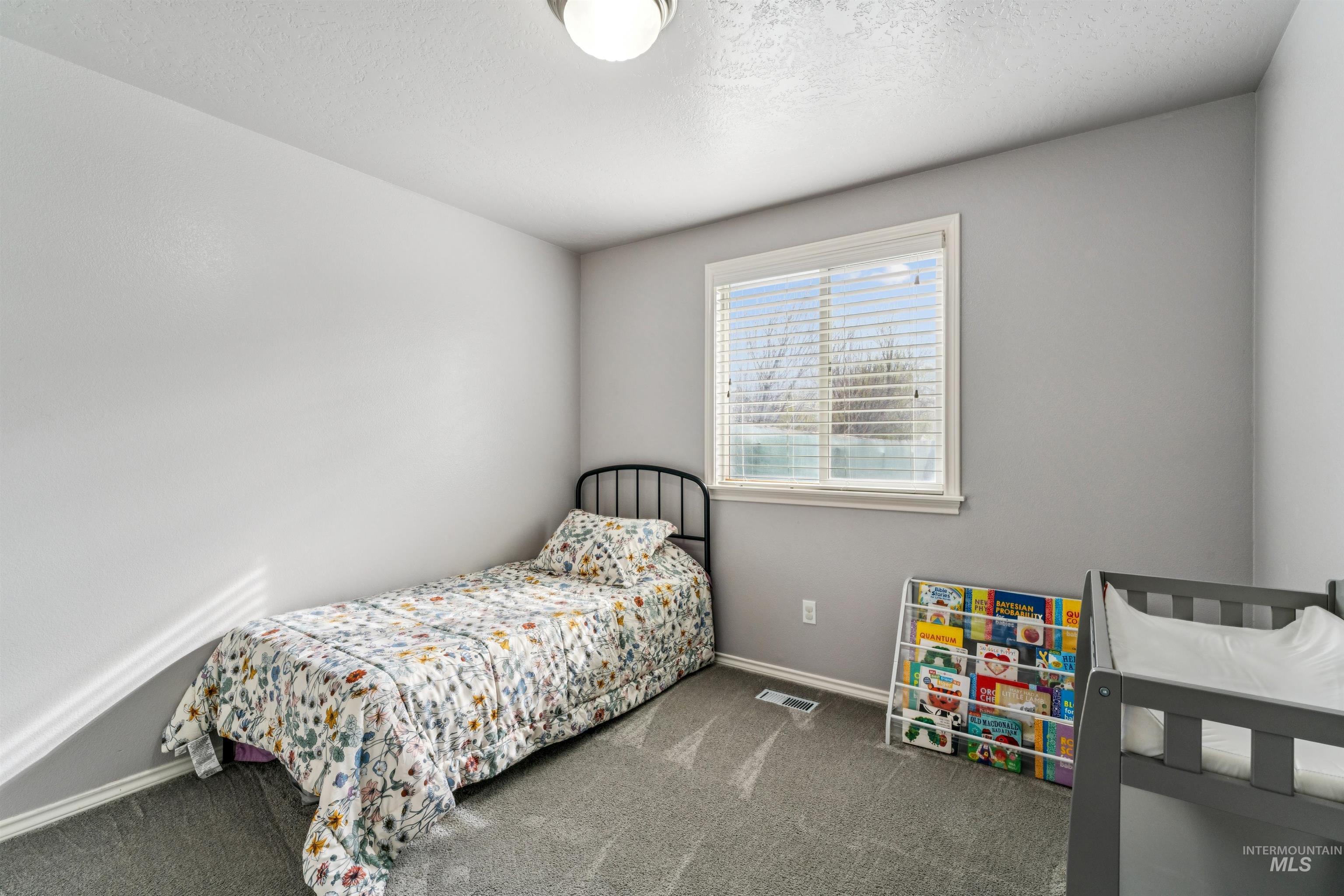 3400 S Wood River Ave., Nampa, Idaho 83686, 3 Bedrooms, 2 Bathrooms, Residential For Sale, Price $369,000,MLS 98979402