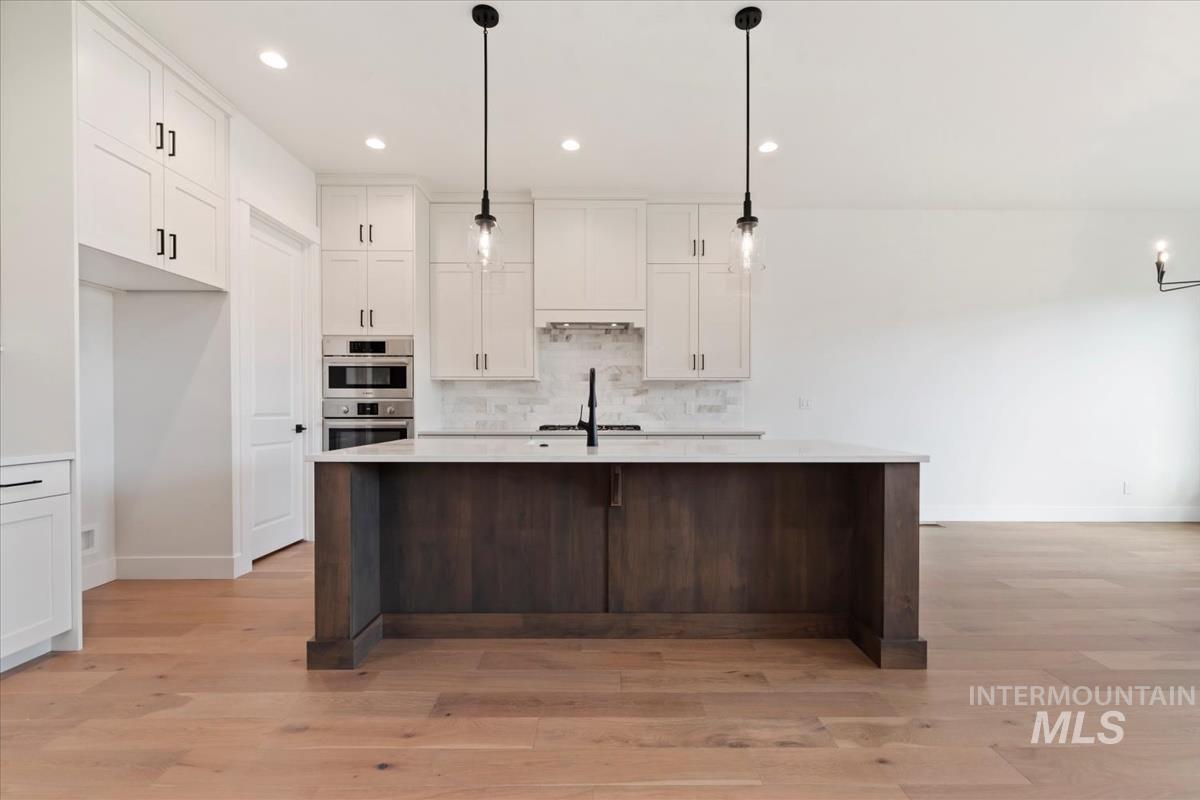 7096 W Newton St, Eagle, Idaho 83616, 3 Bedrooms, 2 Bathrooms, Residential For Sale, Price $724,880,MLS 98979403