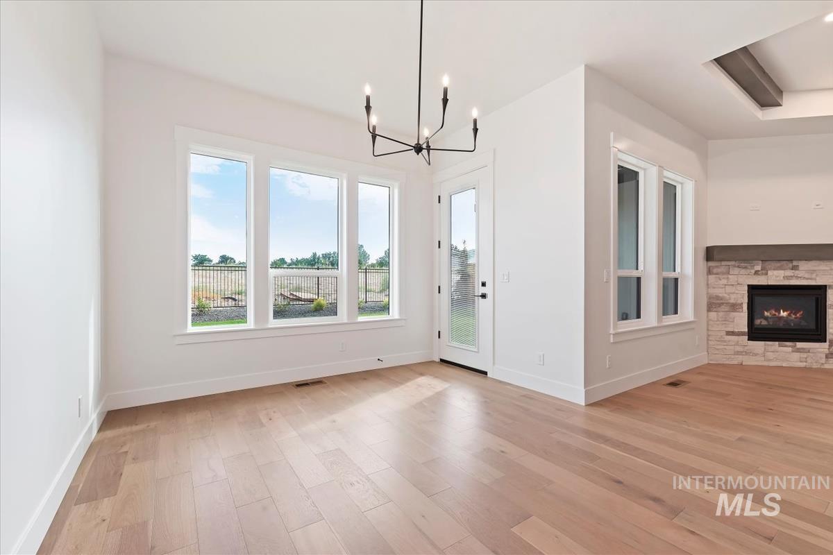 7096 W Newton St, Eagle, Idaho 83616, 3 Bedrooms, 2 Bathrooms, Residential For Sale, Price $724,880,MLS 98979403