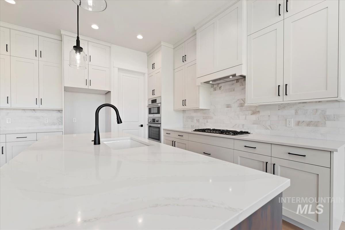 7096 W Newton St, Eagle, Idaho 83616, 3 Bedrooms, 2 Bathrooms, Residential For Sale, Price $724,880,MLS 98979403