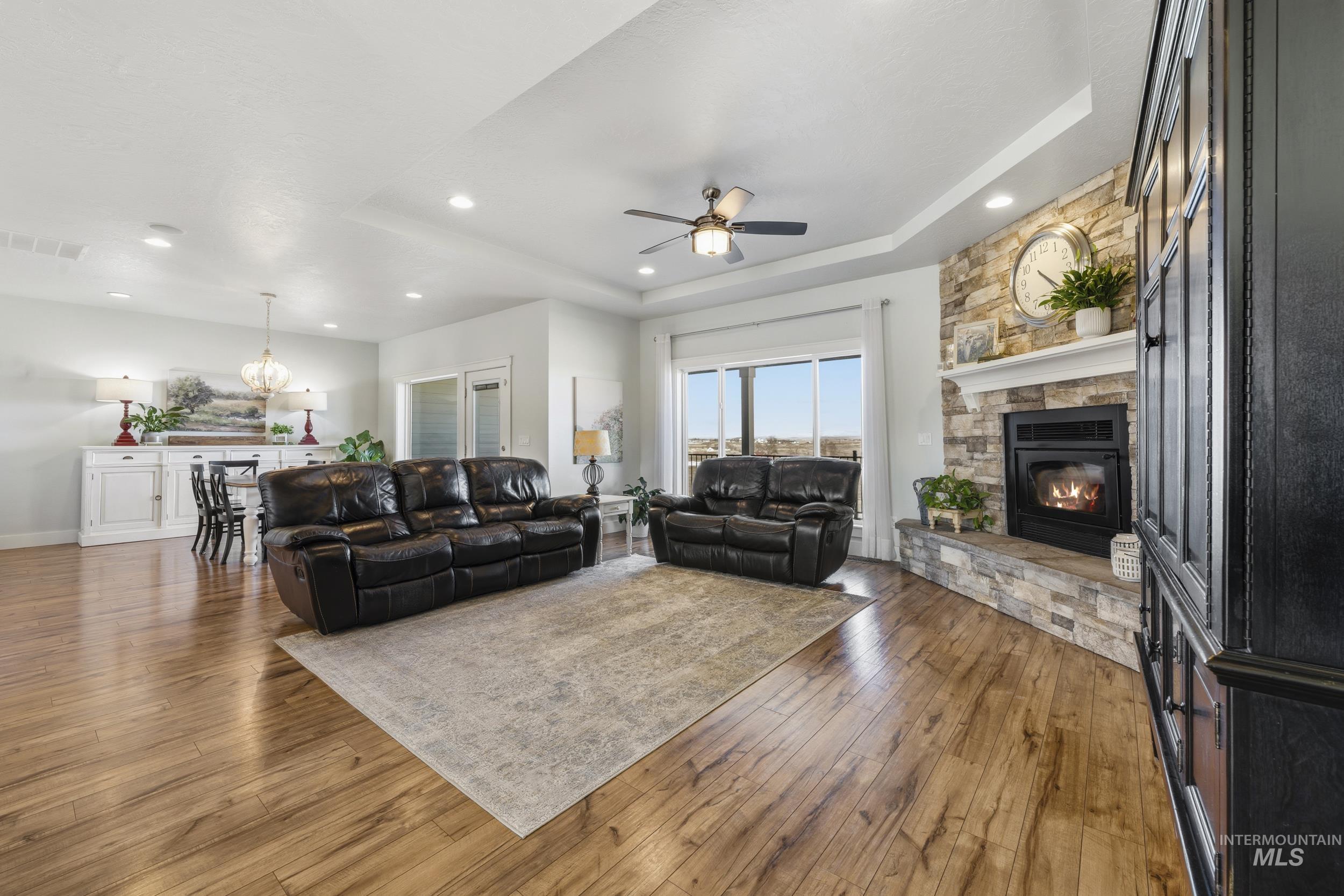27204 Serenity LN, Caldwell, Idaho 83607, 4 Bedrooms, 2.5 Bathrooms, Residential For Sale, Price $984,900, 98979406