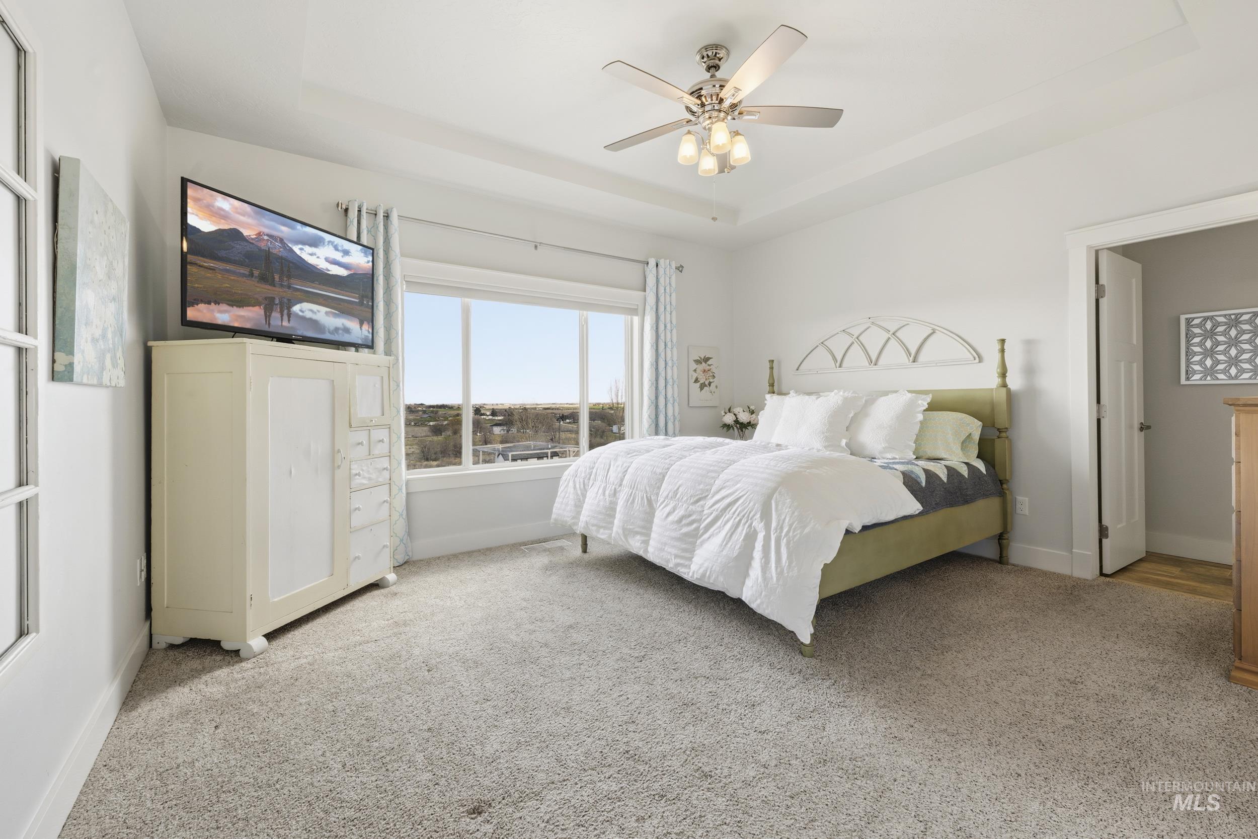 27204 Serenity LN, Caldwell, Idaho 83607, 4 Bedrooms, 2.5 Bathrooms, Residential For Sale, Price $984,900, 98979406