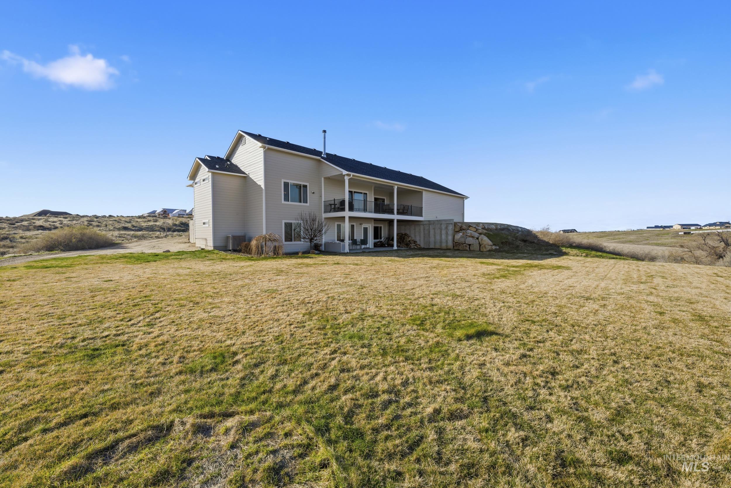 27204 Serenity LN, Caldwell, Idaho 83607, 4 Bedrooms, 2.5 Bathrooms, Residential For Sale, Price $984,900, 98979406