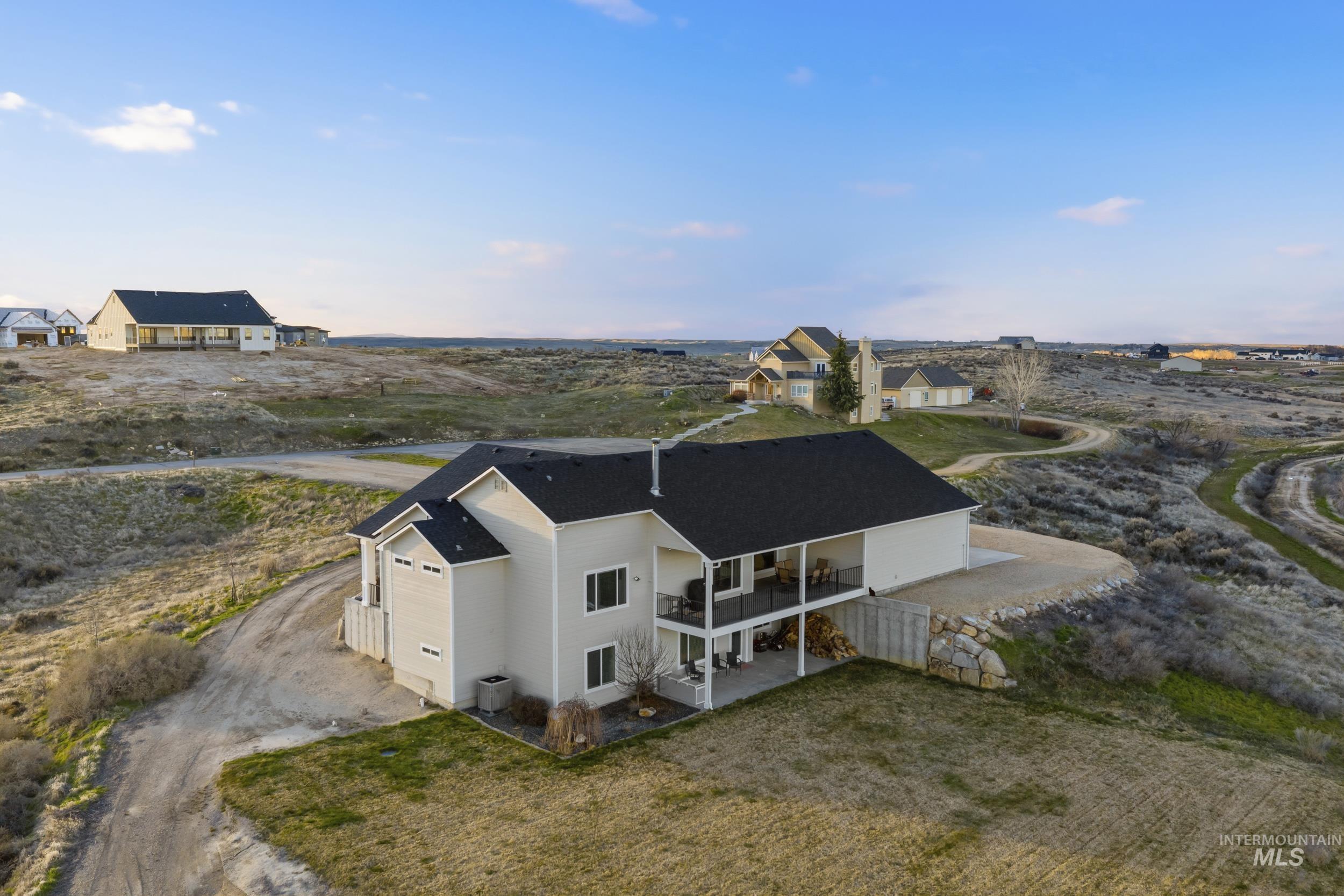 27204 Serenity LN, Caldwell, Idaho 83607, 4 Bedrooms, 2.5 Bathrooms, Residential For Sale, Price $984,900, 98979406