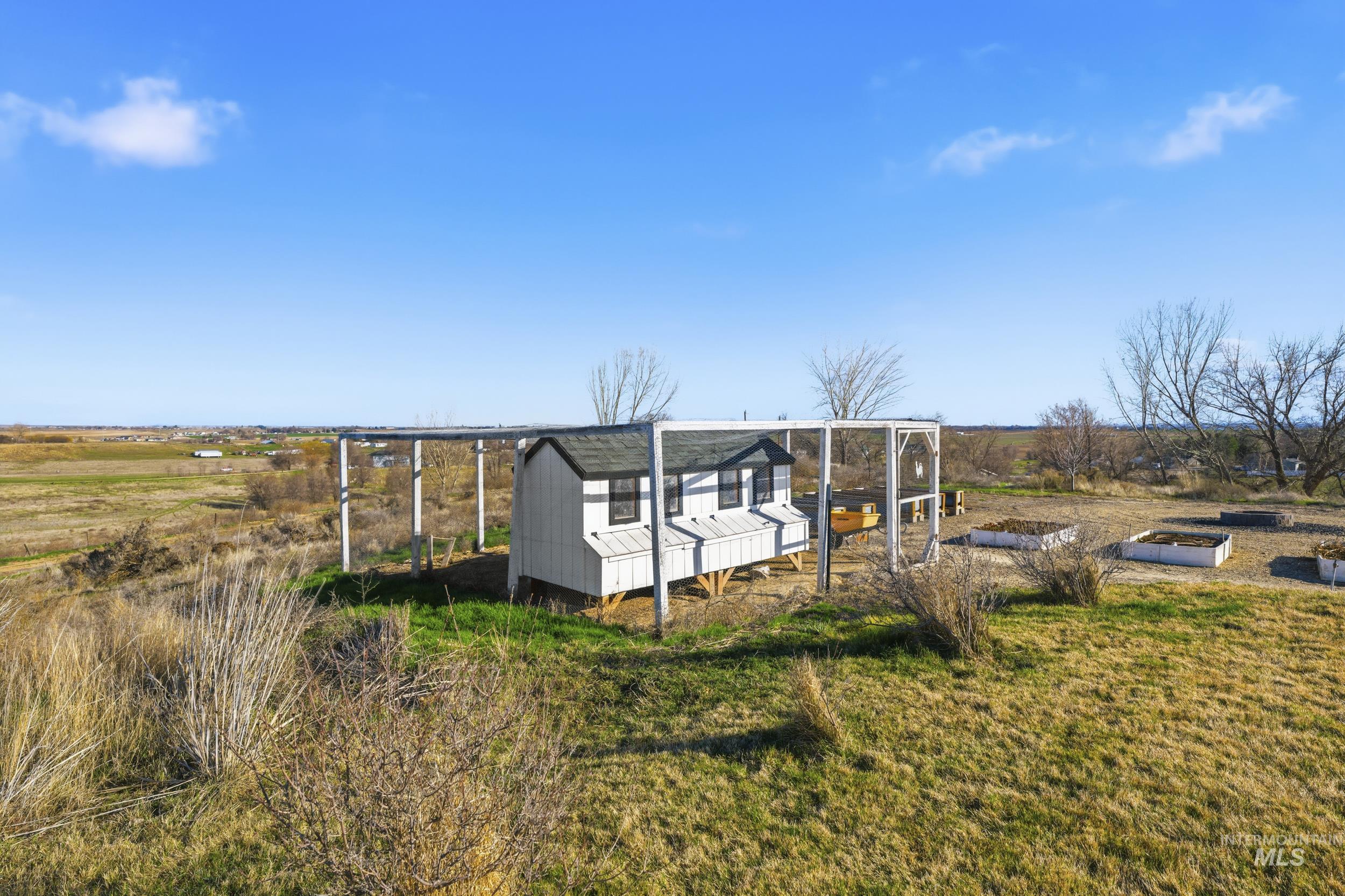 27204 Serenity LN, Caldwell, Idaho 83607, 4 Bedrooms, 2.5 Bathrooms, Residential For Sale, Price $984,900, 98979406
