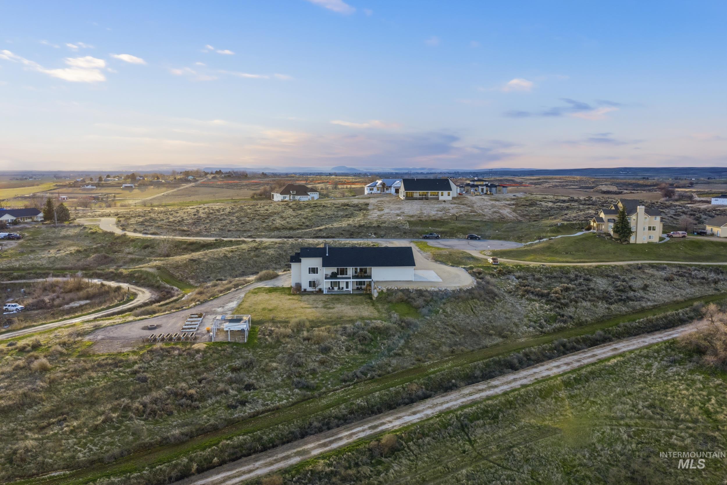 27204 Serenity LN, Caldwell, Idaho 83607, 4 Bedrooms, 2.5 Bathrooms, Residential For Sale, Price $984,900, 98979406
