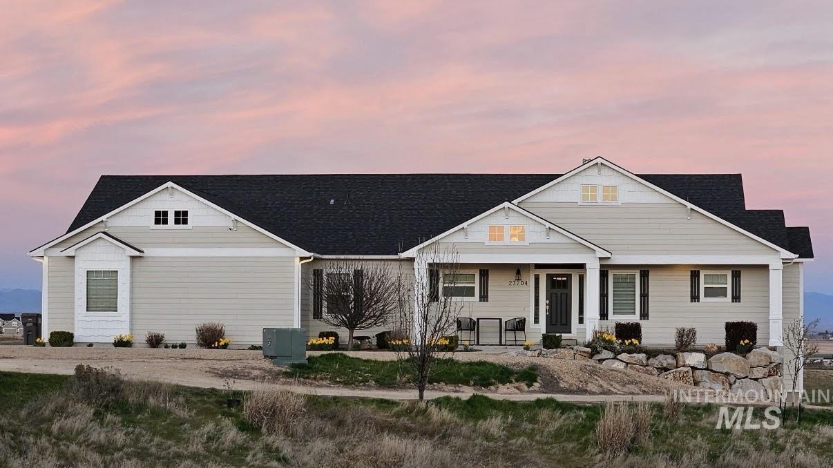 27204 Serenity LN, Caldwell, Idaho 83607, 4 Bedrooms, 2.5 Bathrooms, Residential For Sale, Price $984,900, 98979406