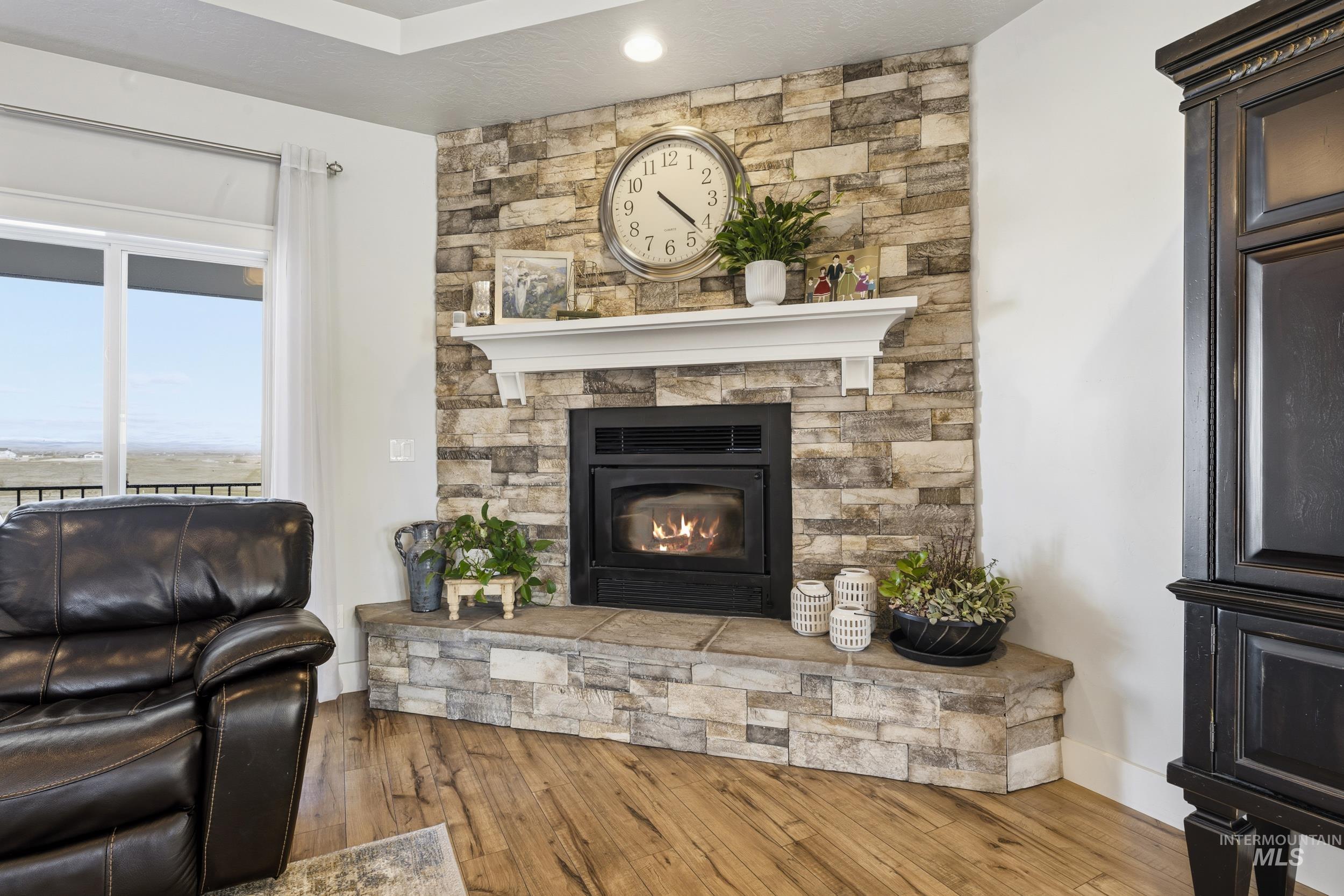 27204 Serenity LN, Caldwell, Idaho 83607, 4 Bedrooms, 2.5 Bathrooms, Residential For Sale, Price $984,900, 98979406