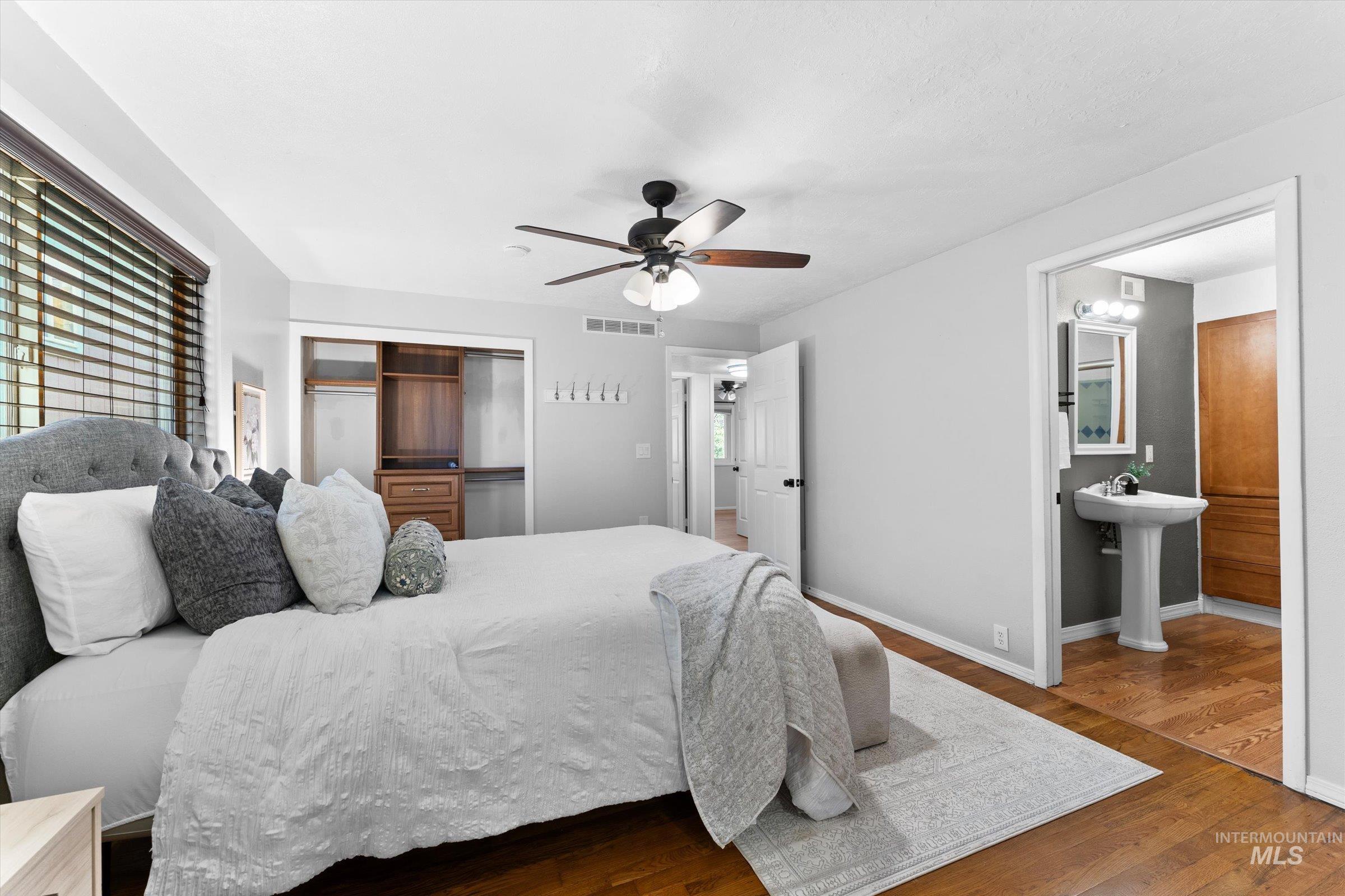 1127 E Boise Avenue, Boise, Idaho 83706, 3 Bedrooms, 2 Bathrooms, Residential For Sale, Price $649,900,MLS 98979407