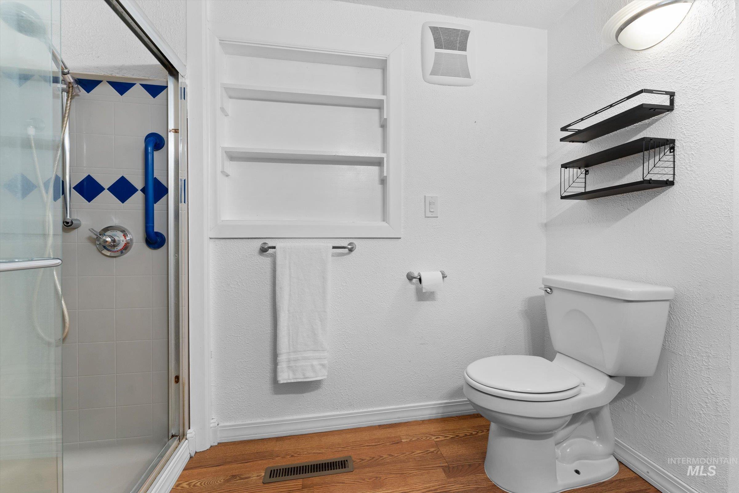 1127 E Boise Avenue, Boise, Idaho 83706, 3 Bedrooms, 2 Bathrooms, Residential For Sale, Price $649,900,MLS 98979407