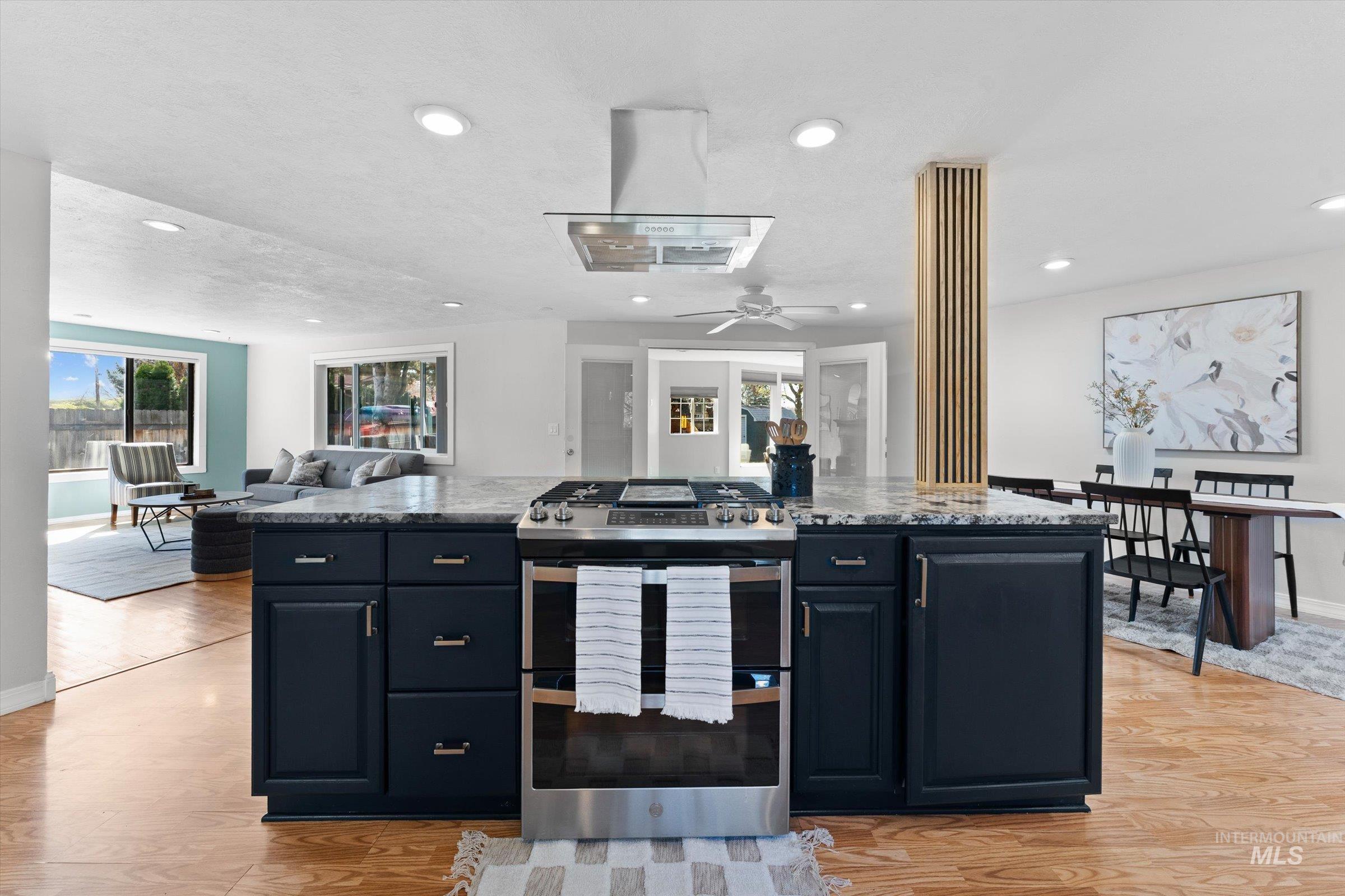 1127 E Boise Avenue, Boise, Idaho 83706, 3 Bedrooms, 2 Bathrooms, Residential For Sale, Price $649,900,MLS 98979407