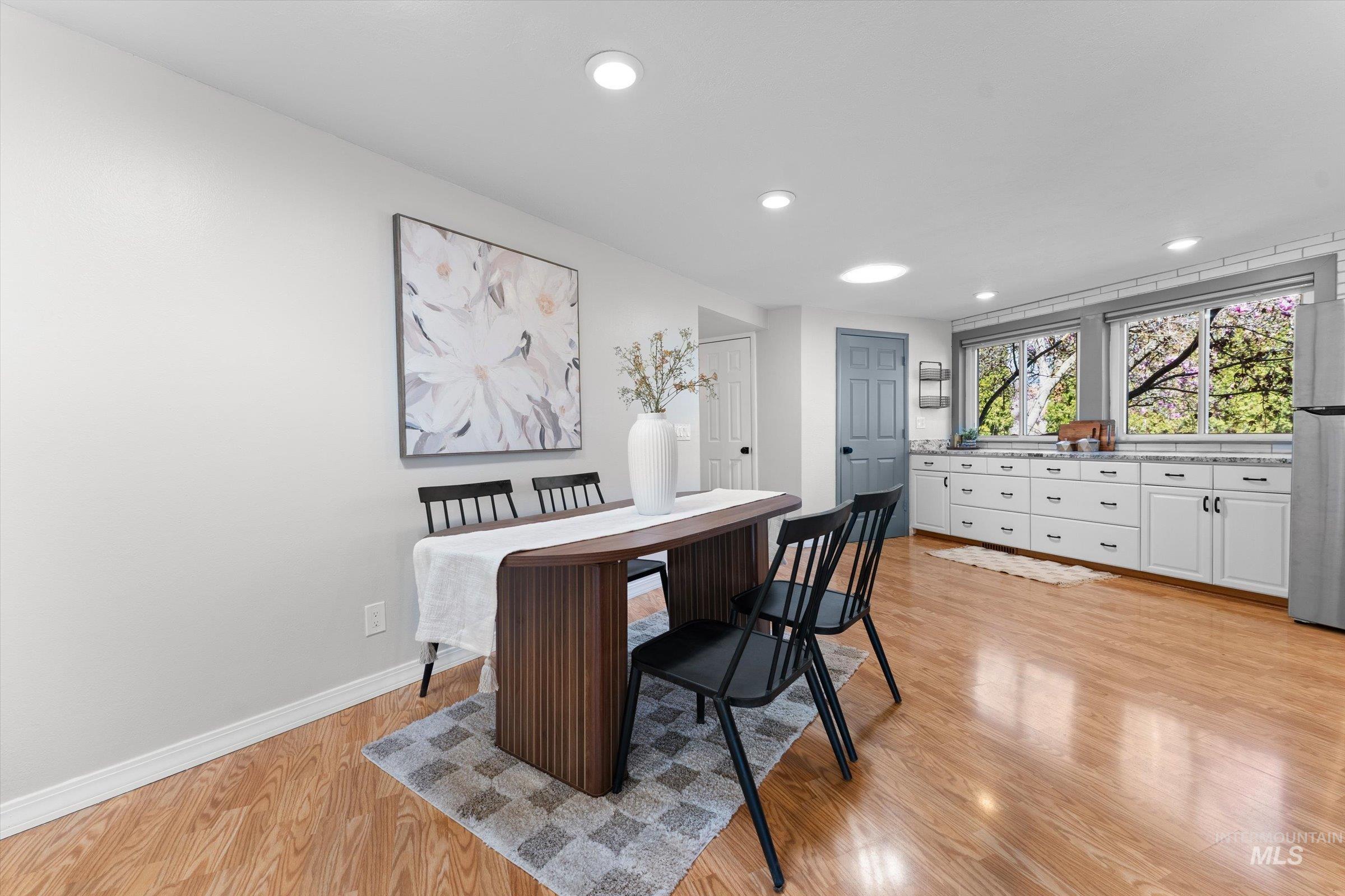 1127 E Boise Avenue, Boise, Idaho 83706, 3 Bedrooms, 2 Bathrooms, Residential For Sale, Price $649,900,MLS 98979407