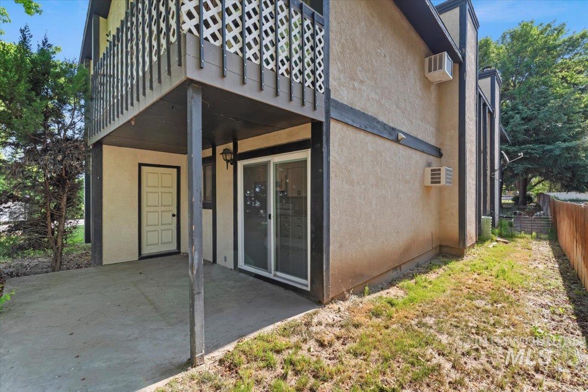 7097 W Colehaven Lane, Boise, Idaho 83704, 2 Bedrooms, 1 Bathroom, Residential For Sale, Price $235,000,MLS 98979412