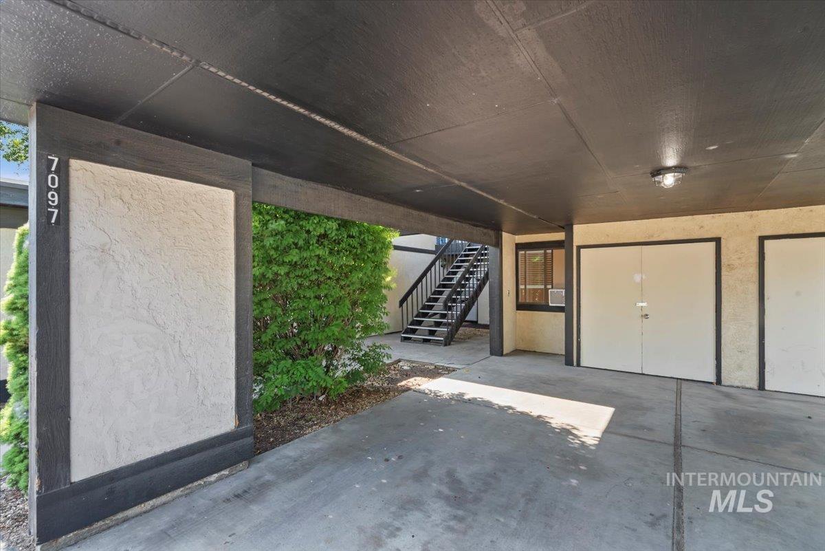 7097 W Colehaven Lane, Boise, Idaho 83704, 2 Bedrooms, 1 Bathroom, Residential For Sale, Price $235,000,MLS 98979412