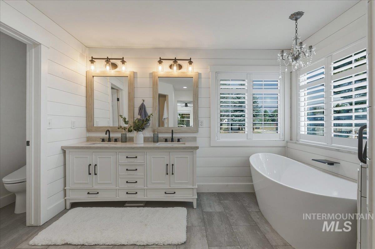 264 W Rush Ct, Eagle, Idaho 83616, 6 Bedrooms, 3.5 Bathrooms, Residential For Sale, Price $1,695,000, 98979414