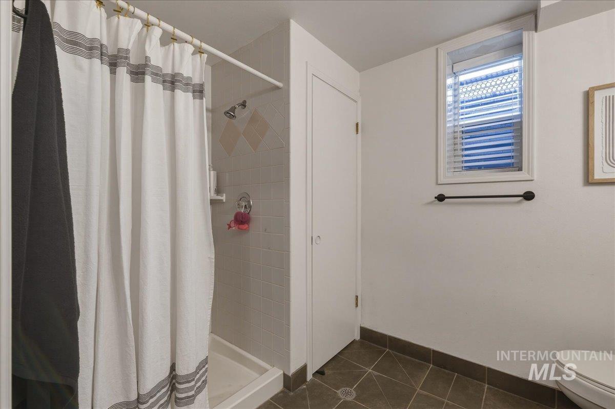 264 W Rush Ct, Eagle, Idaho 83616, 6 Bedrooms, 3.5 Bathrooms, Residential For Sale, Price $1,695,000, 98979414