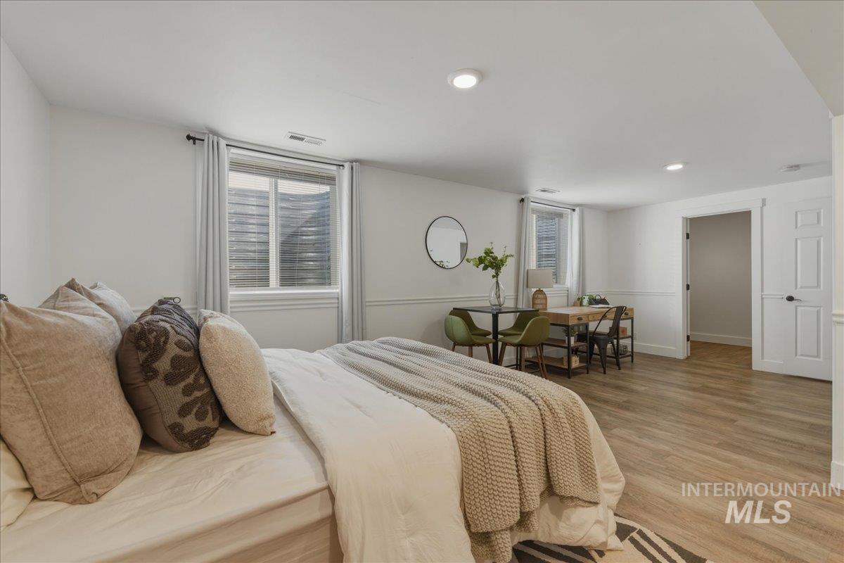 264 W Rush Ct, Eagle, Idaho 83616, 6 Bedrooms, 3.5 Bathrooms, Residential For Sale, Price $1,695,000, 98979414